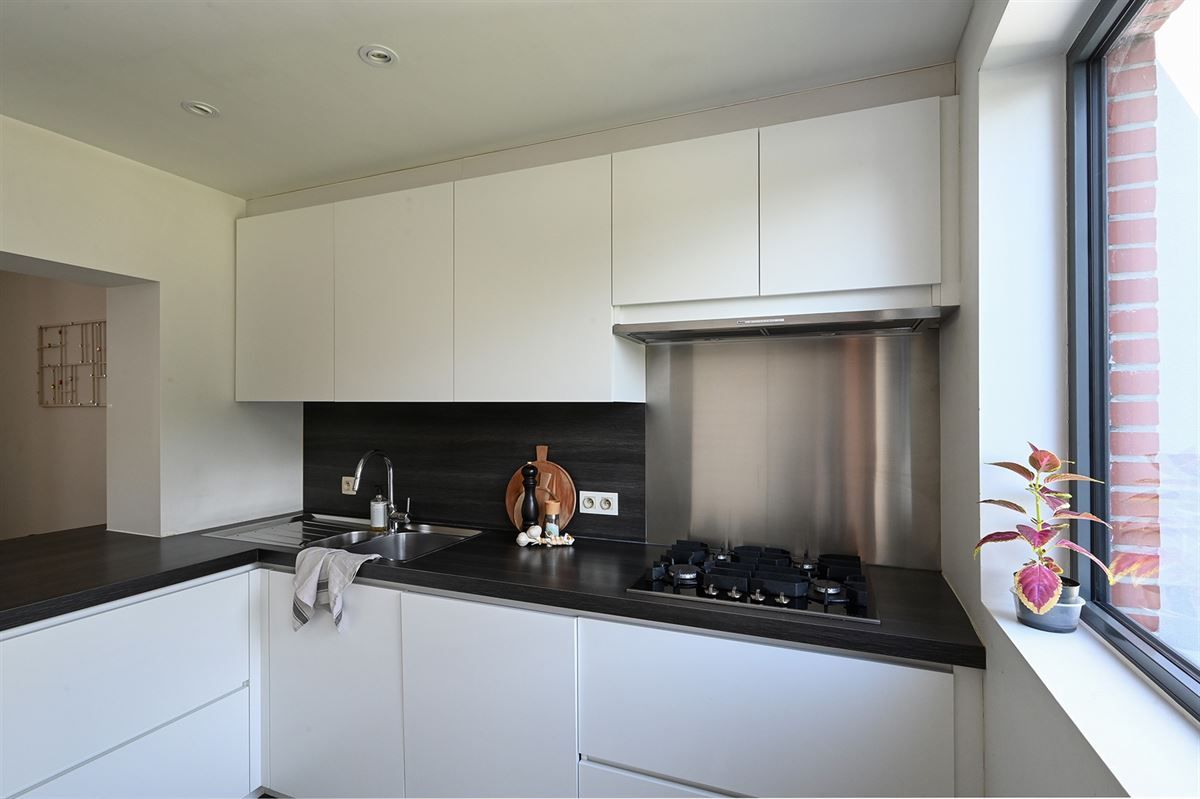 Gezellige en gerenoveerde woning op toplocatie foto 11