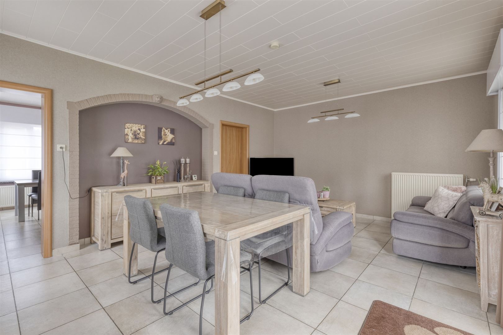 Verzorgde woning met 3 slpk en garage foto 10