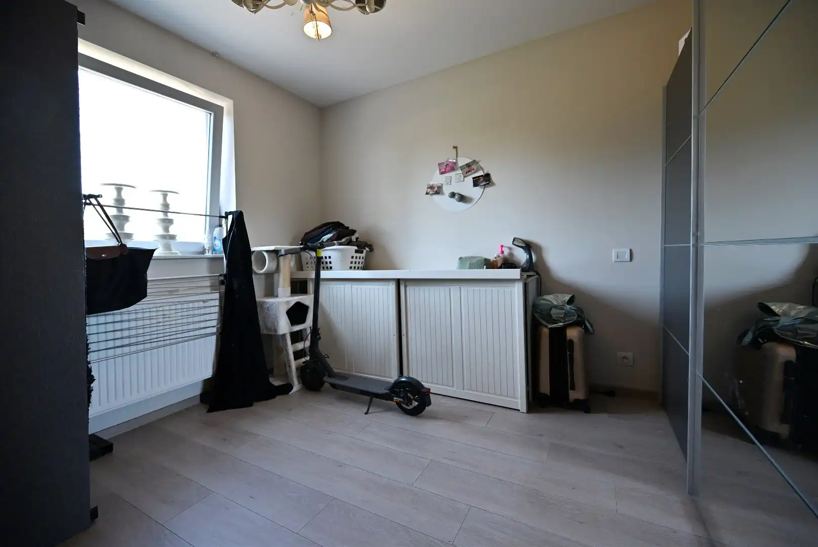 Moderne recente woning met 4 slpks, garage en tuintje nabij centrum Maldegem foto 11