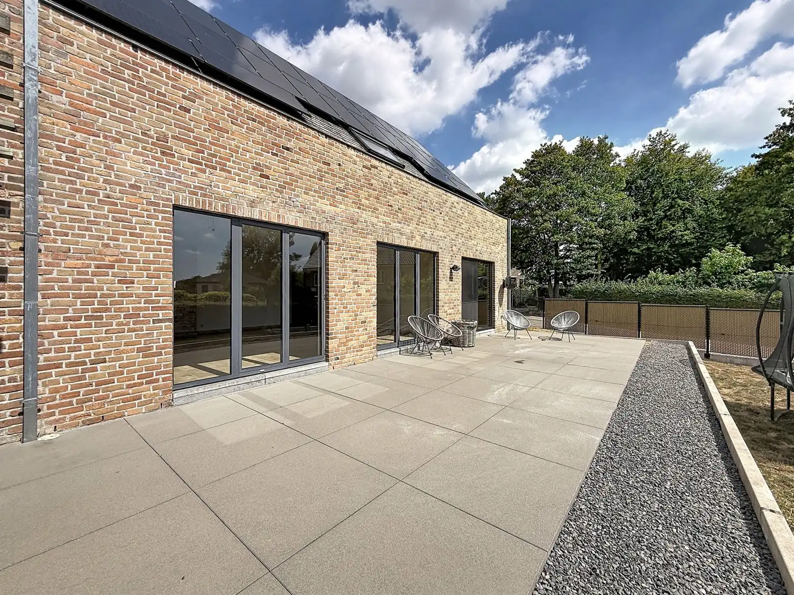 Huis met praktijkruimte, 4 slpks,  2 bdks, 10a 34ca foto 6
