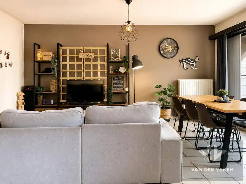 RIANT APPARTEMENT 119 m2 IN  HET CENTRUM VAN PAAL foto 3