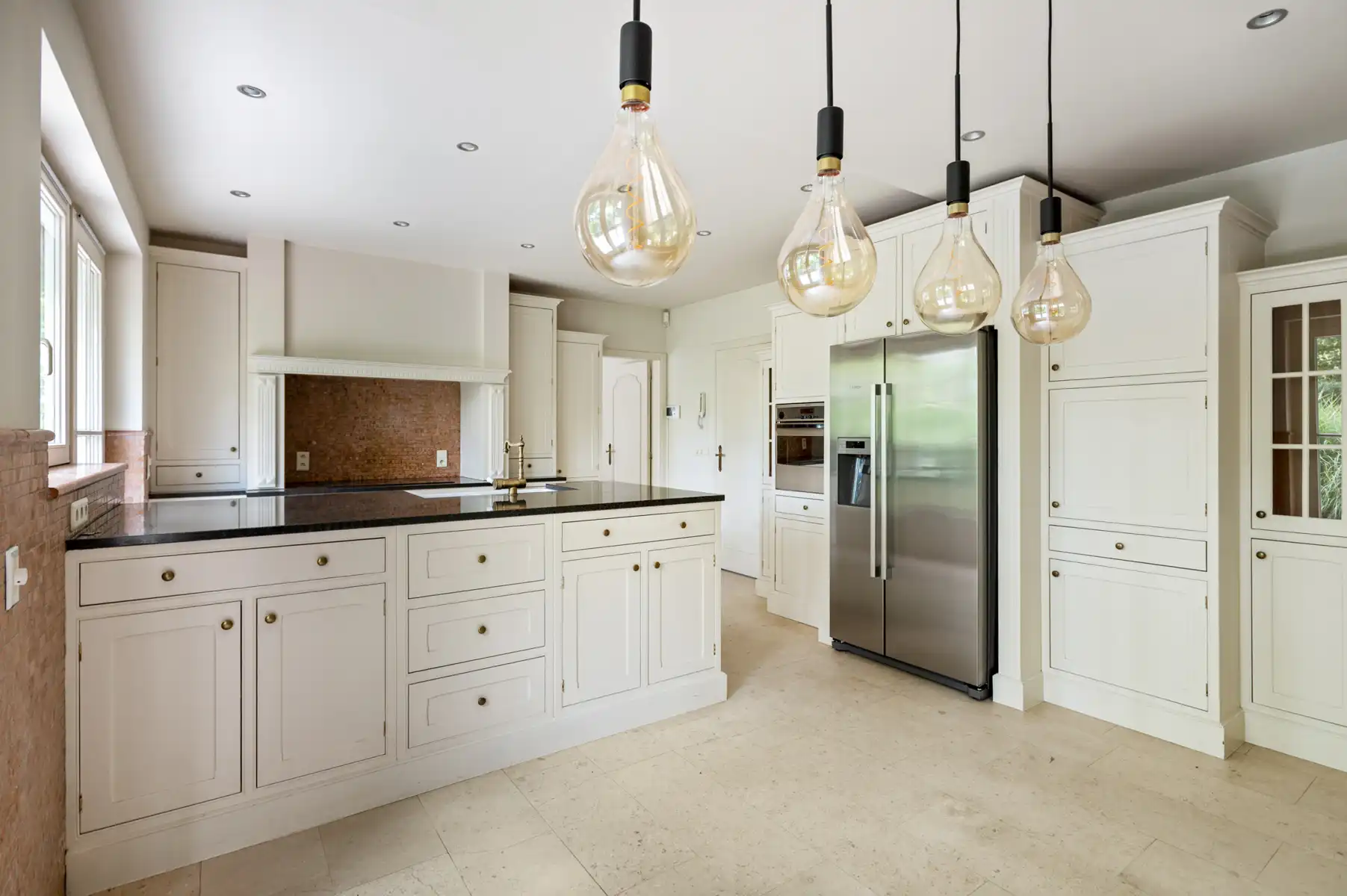 Ruime klassieke villa met zuid-tuin op toplocatie ! foto 10