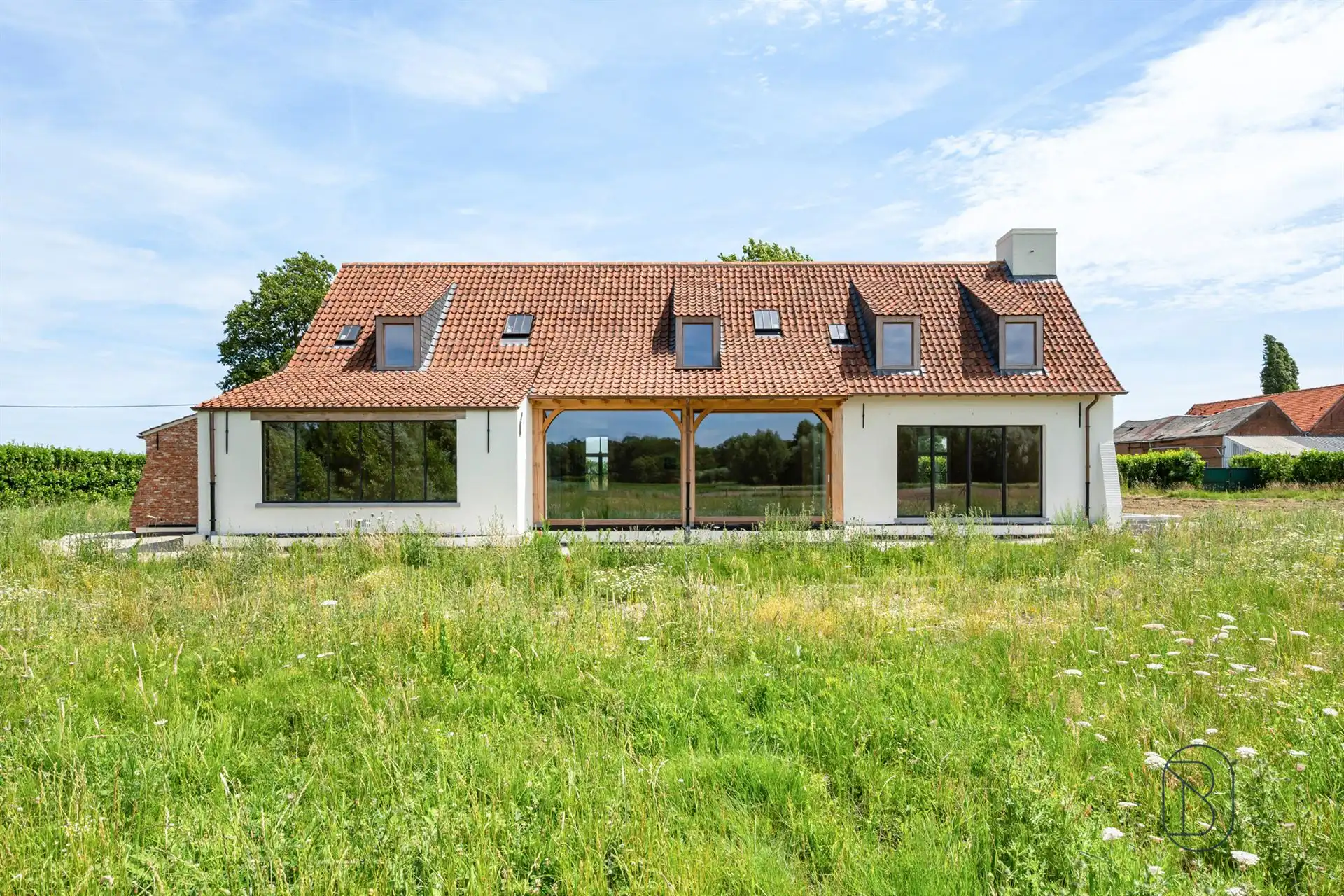 Uniek casco-landhuis met bijgebouw en vijver op TOP ligging! foto 11