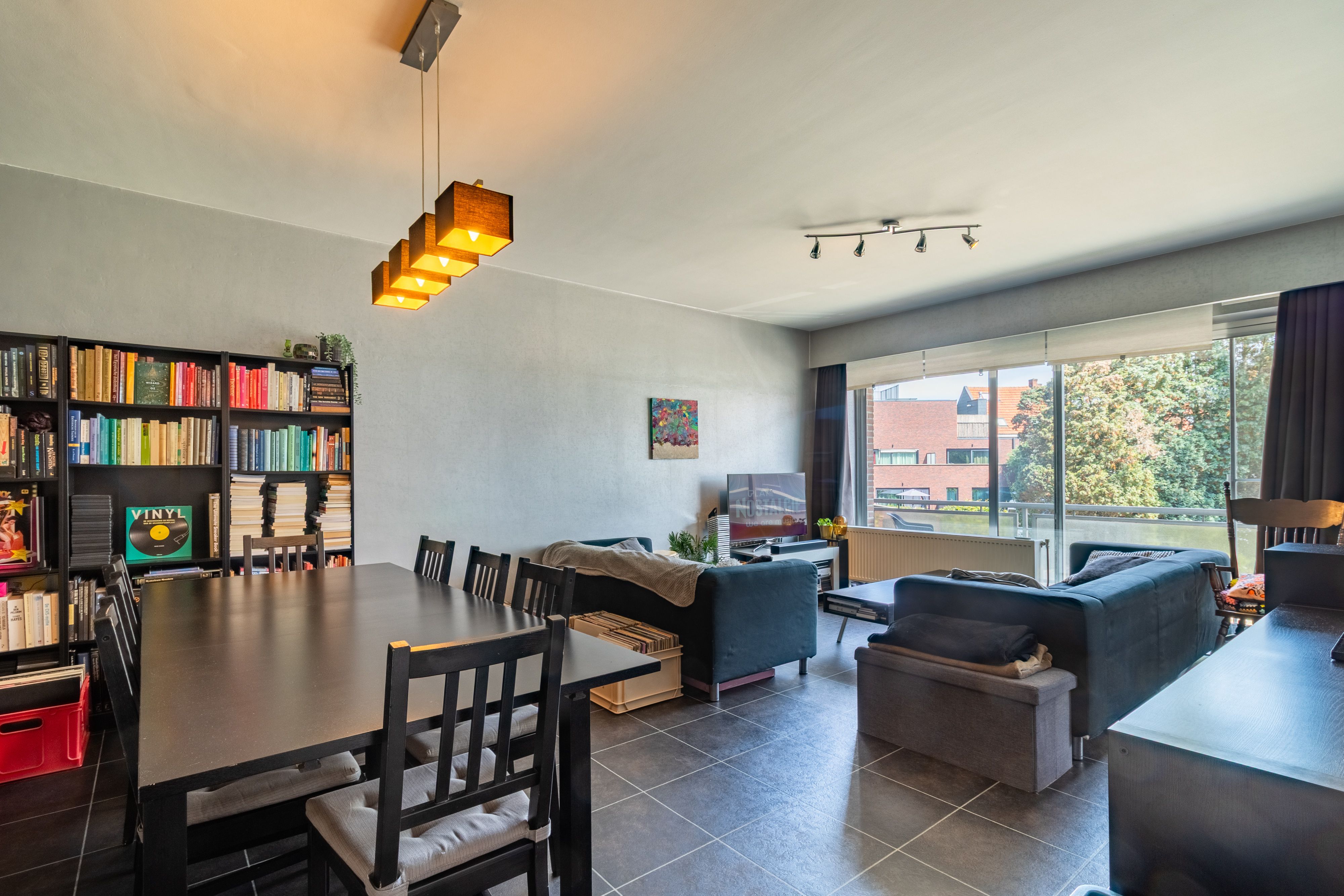 Praktisch appartement met garagebox en twee terrassen foto 2