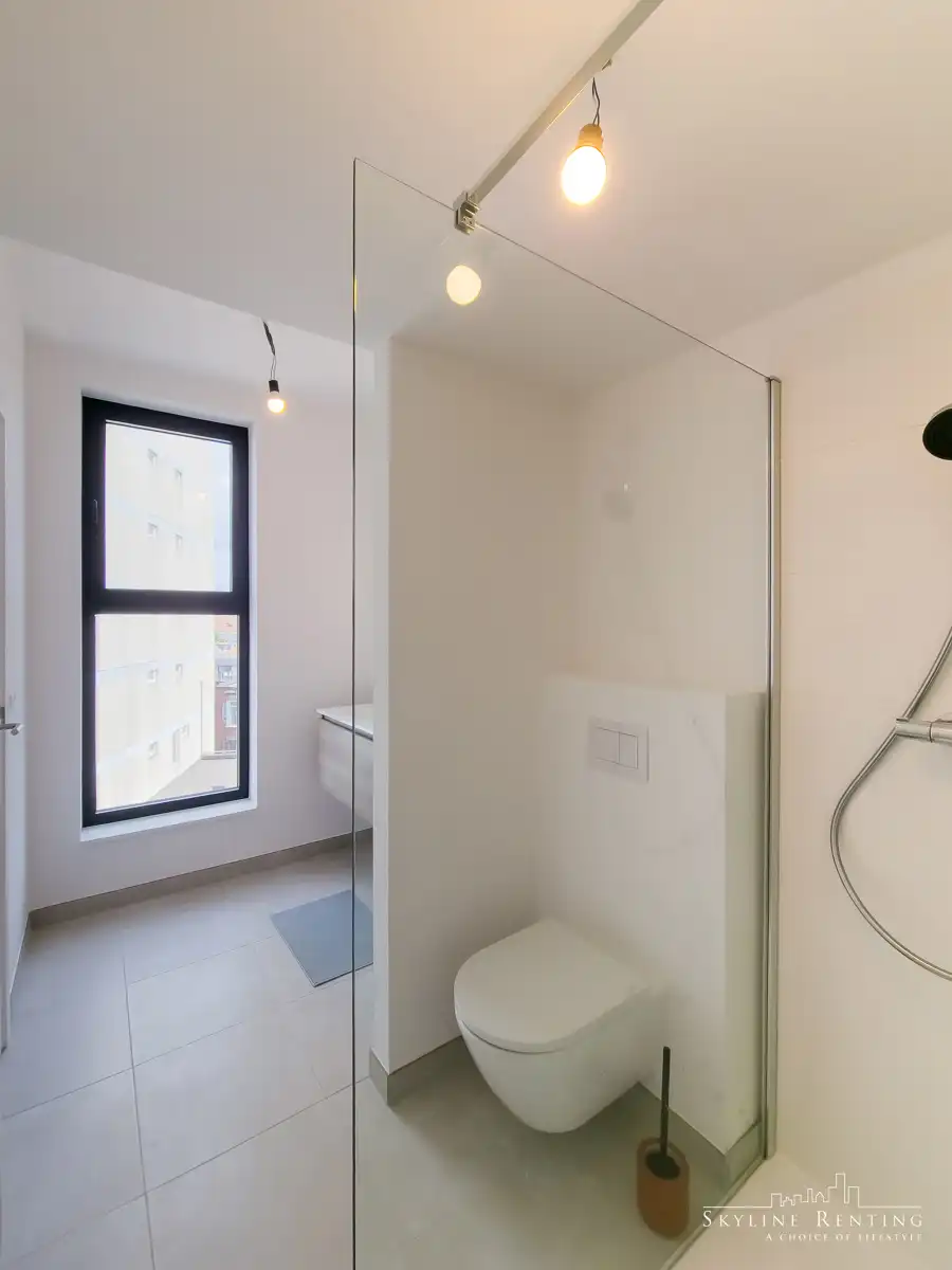 Prachtig nieuwbouw 1 slaapkamer appartement met terras foto 10