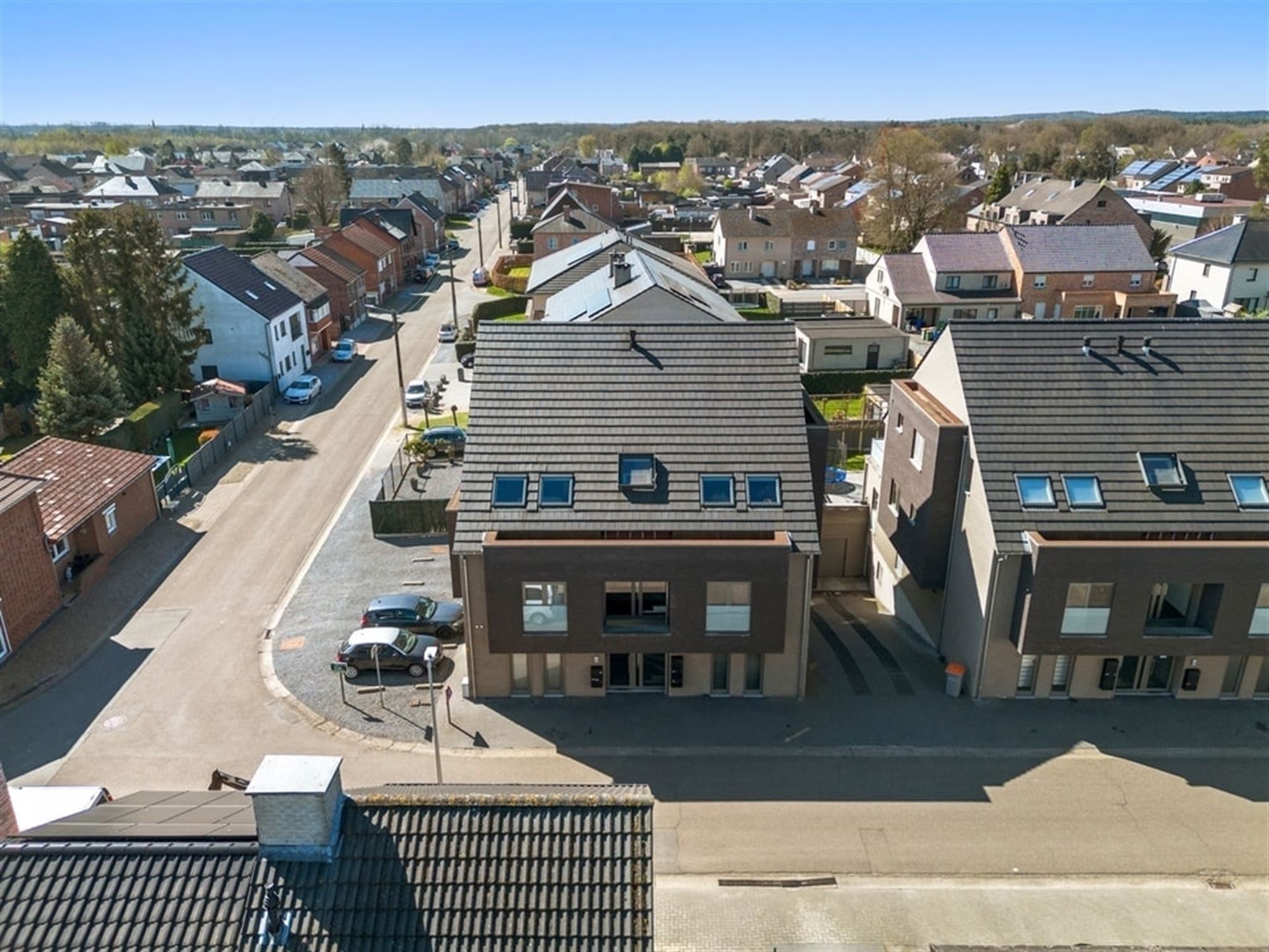INSTAPKLAAR 2 SLK APPARTEMENT MET ONDERGRONDSE STAANPLAATS IN HARTJE MAASMECHELEN  foto 39