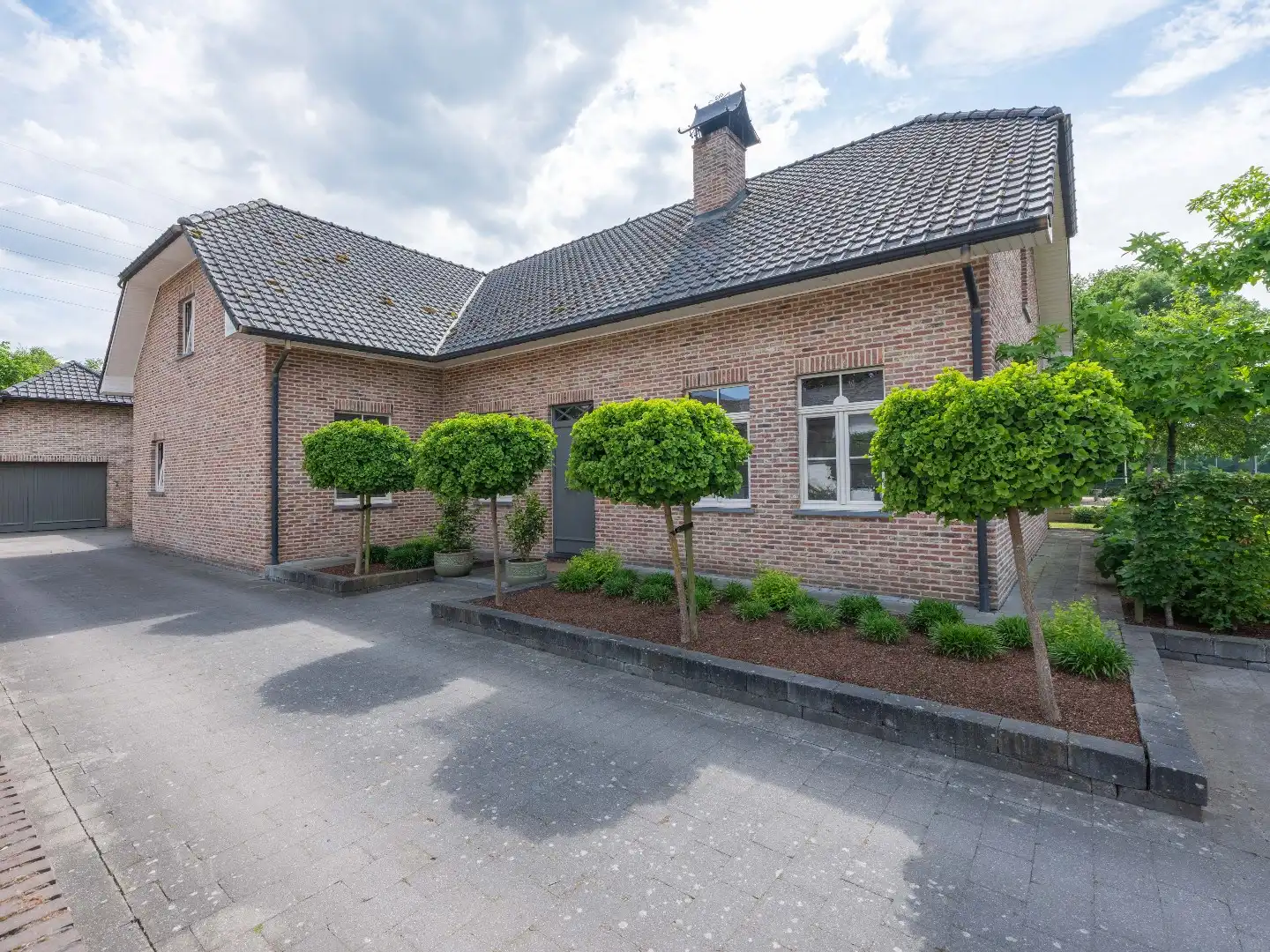 Luxueuze villa met prachtige tuin  foto 3