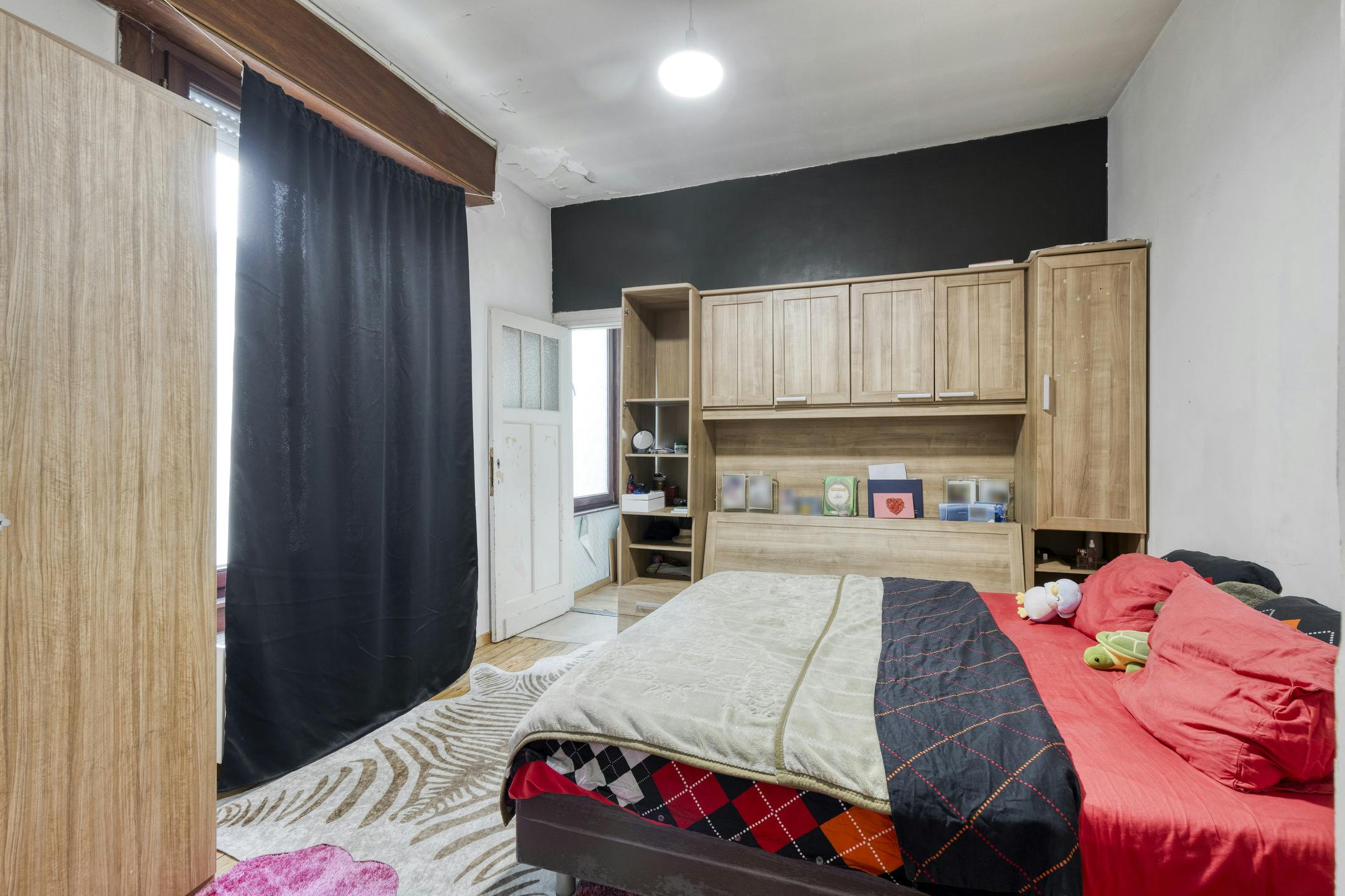 Huis met 6 slaapkamers te koop in Deurne!  foto 11