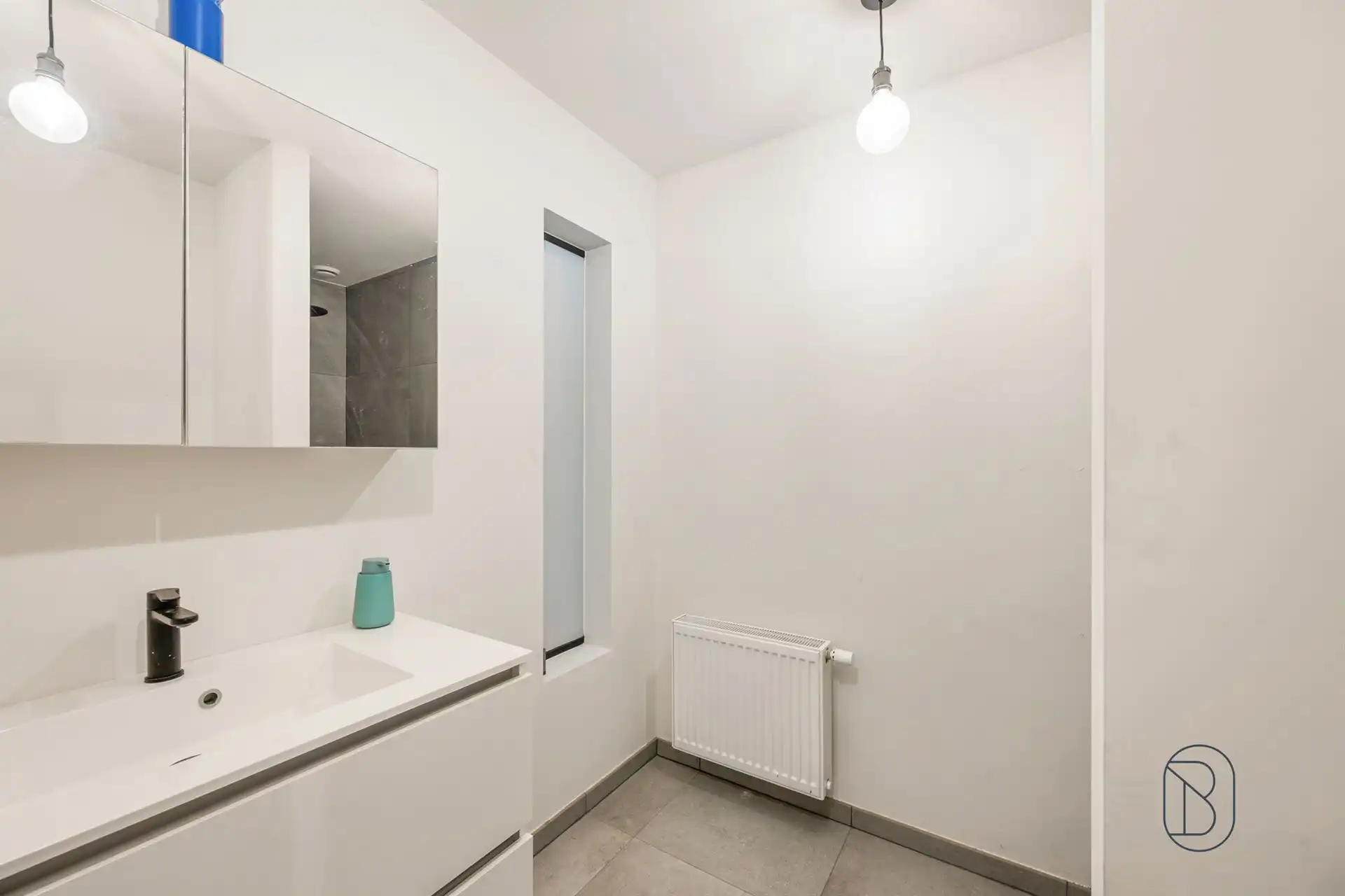 Stijlvolle nieuwbouwwoning met 3 slaapkamers, 2 badkamers en tuin Spiere foto 10