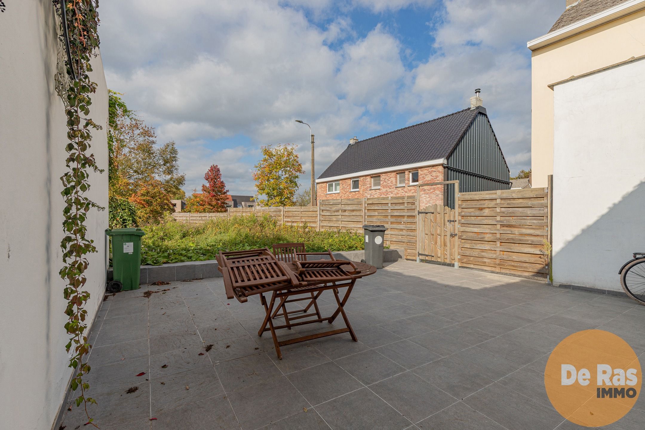 OORDEGEM - Instapklare woning met 4 kamers op goede locatie foto 22