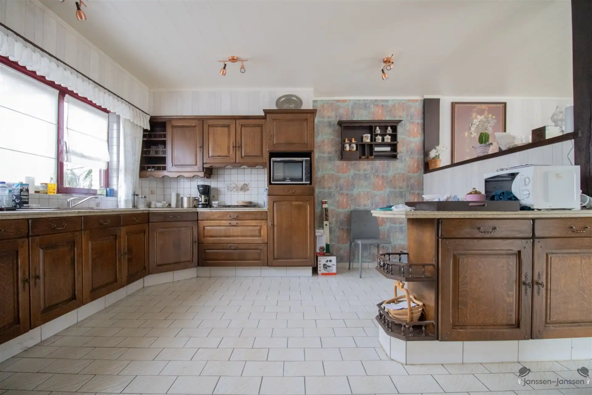 Ruime te renoveren HOB op 522 m² met 3 slaapkamers en ruime zolder met mogelijkheden foto 7