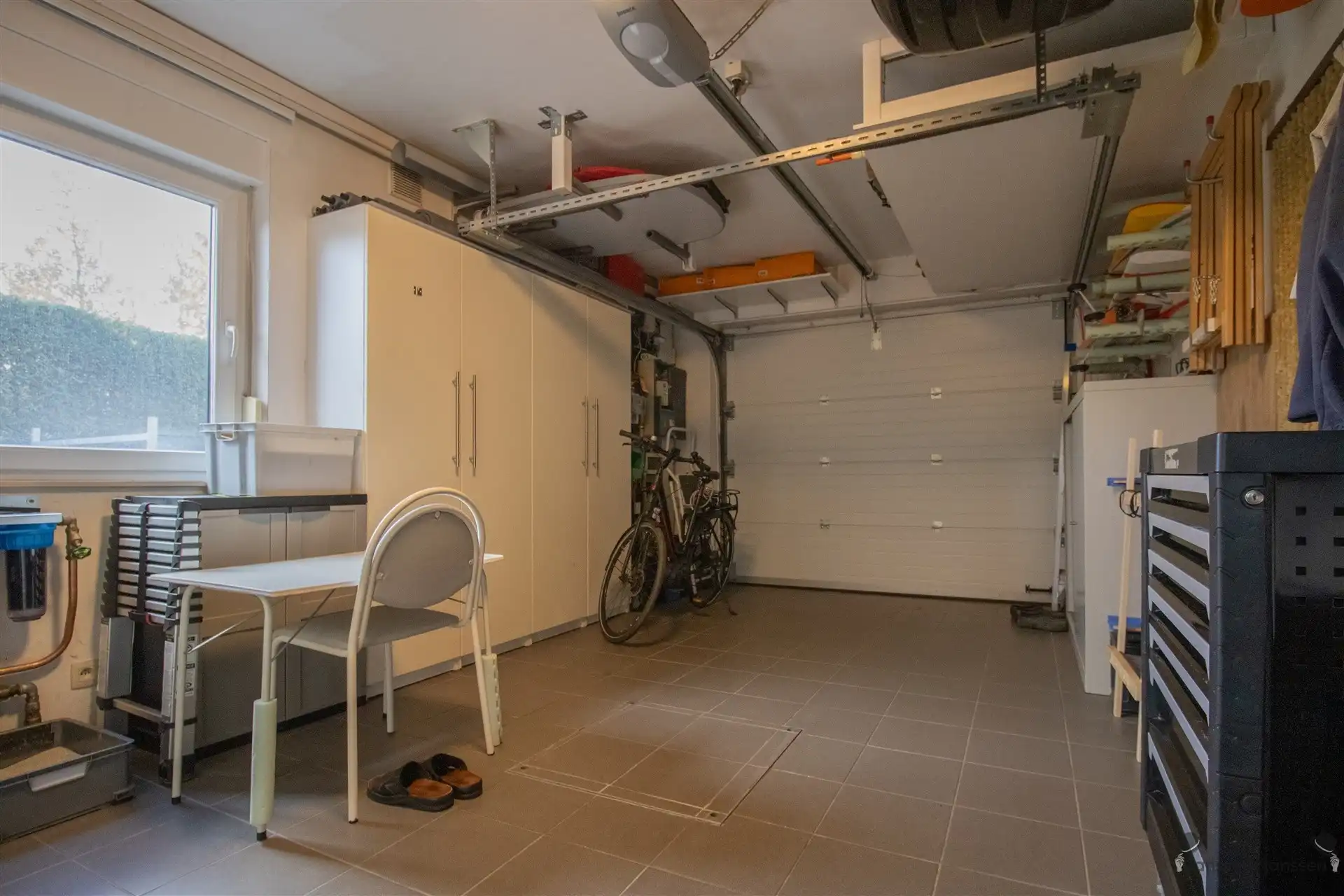 Ruime energiezuinige en instapklare woning met 3 à 4 slaapkamers. foto 19