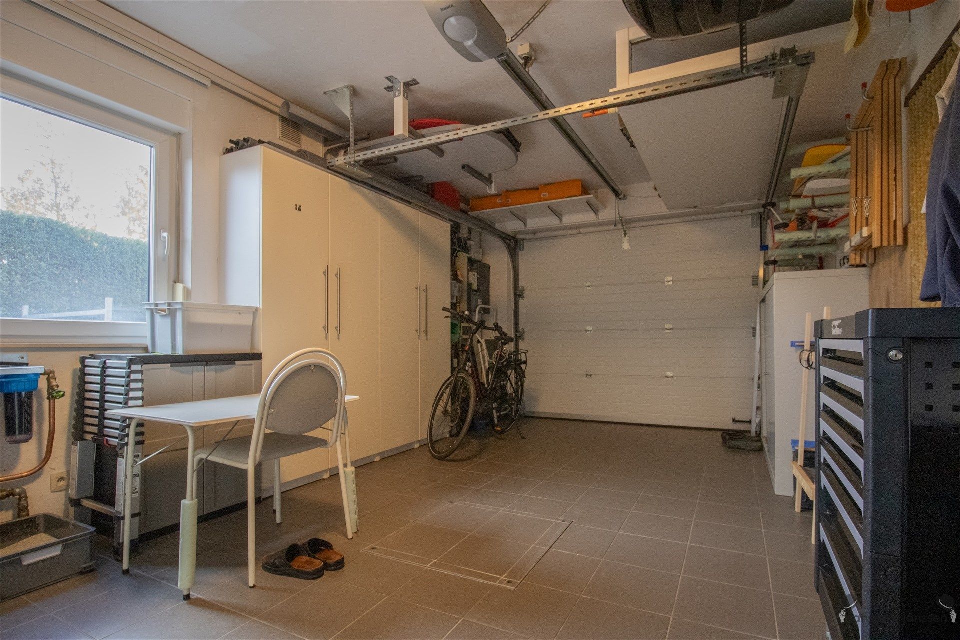 Ruime energiezuinige en instapklare woning met 3 à 4 slaapkamers. foto 19