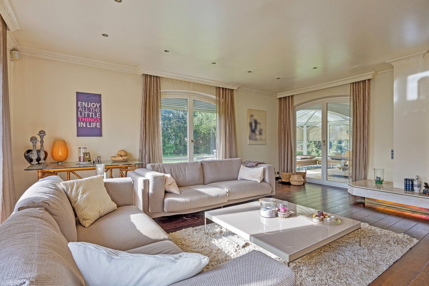Luxueuze gelijkvloerse villa met zwembad en poolhouse op een riant perceel van 3.234 m² foto 16