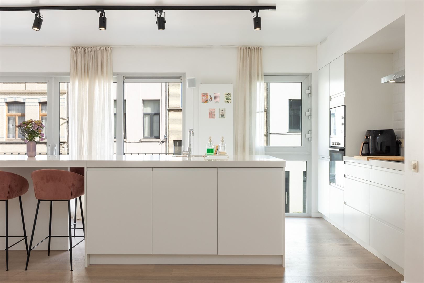 Modern appartement met terrassen foto 5