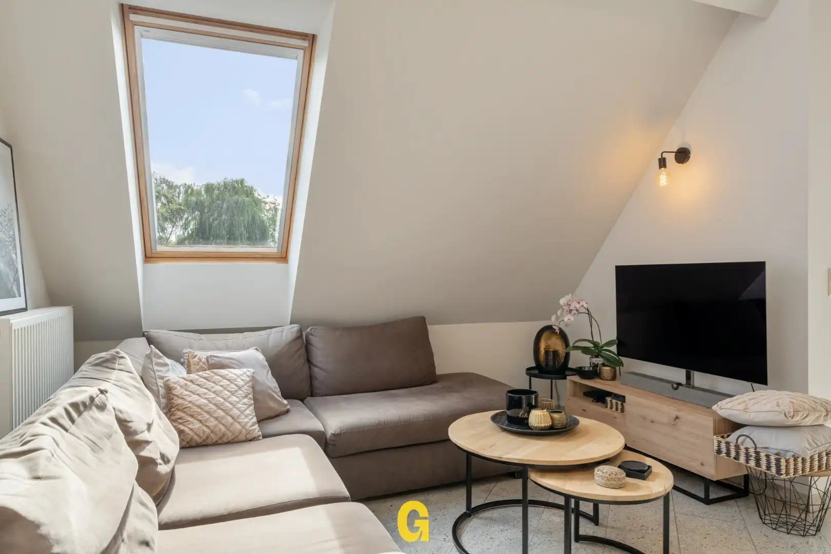 Leuk ingedeeld duplexappartement met 3 slaapkamers, mezzanine en standplaats te Beverst foto 8