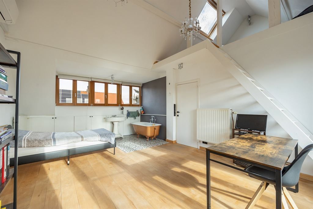 Ruime energiezuinige woning met tuin en garage foto 21