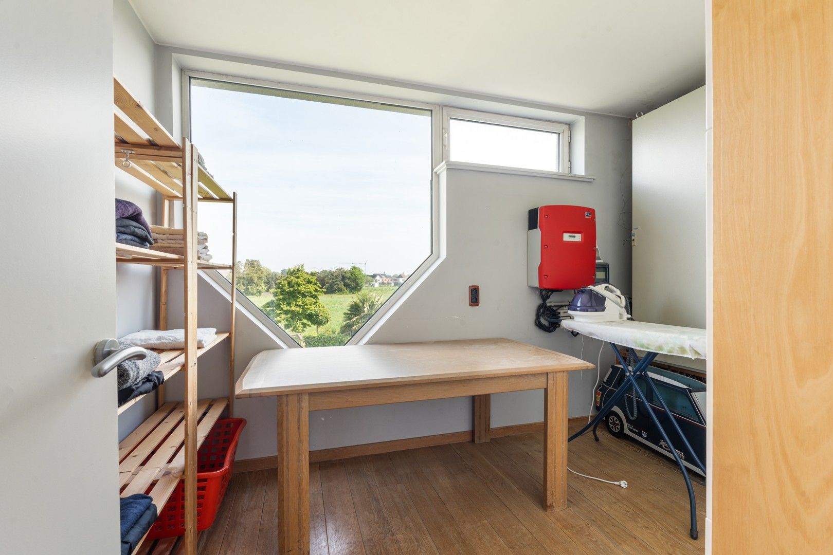 Luxueuze lichtrijke architectenwoning te Lochristi foto 24