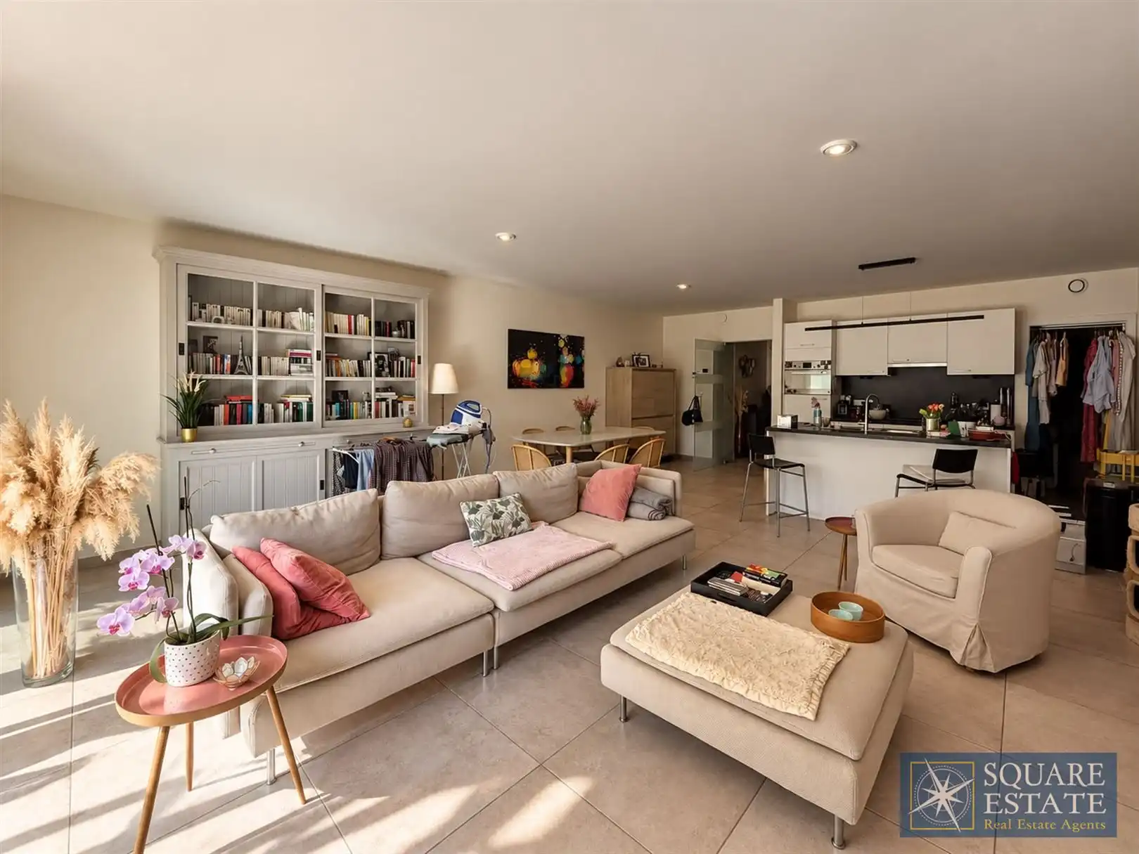 Prachtig appartement met 1 slaapkamer en tuin  foto 3