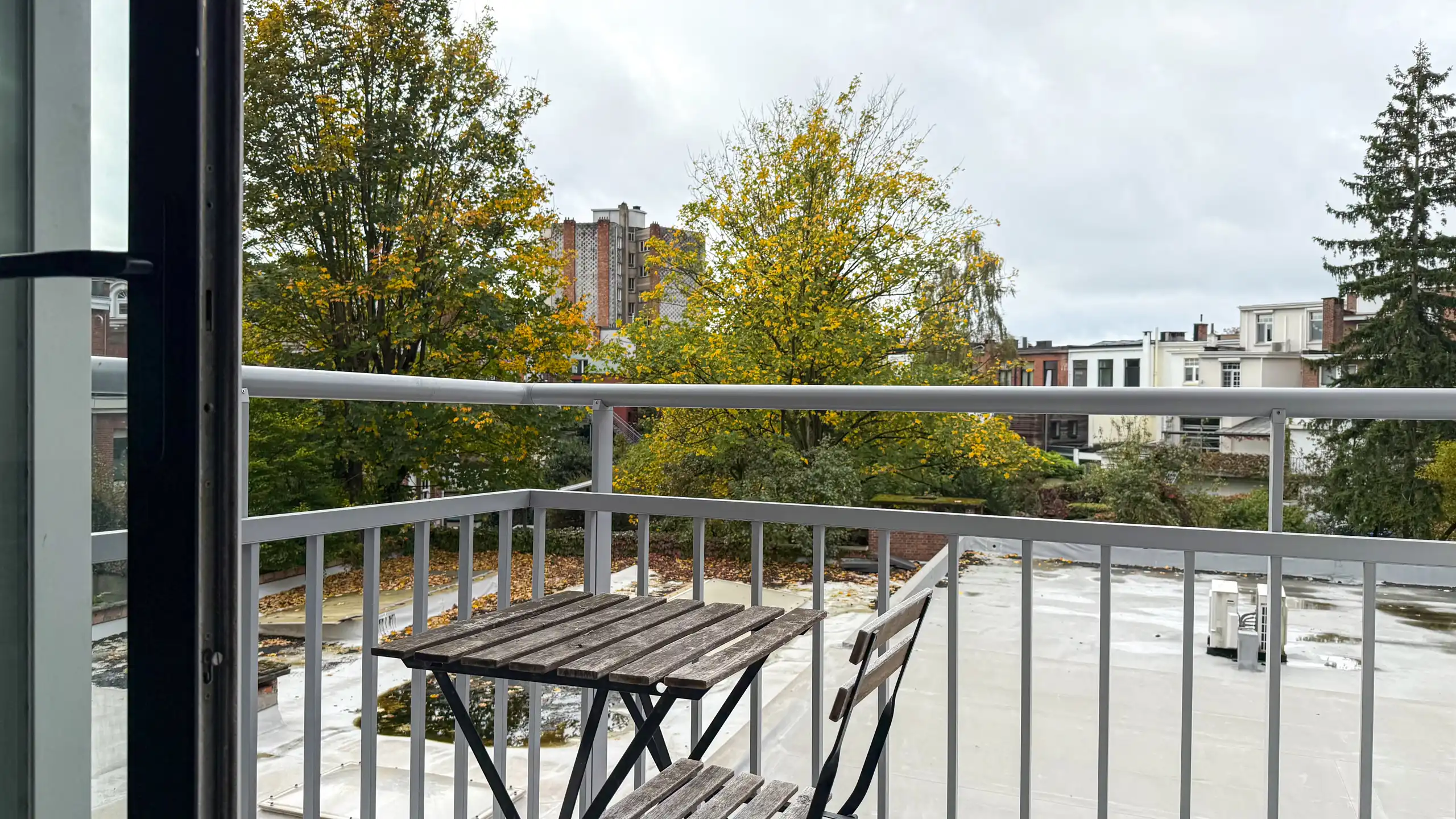 Residentieel modern appartement met ondergronde parking! foto 10