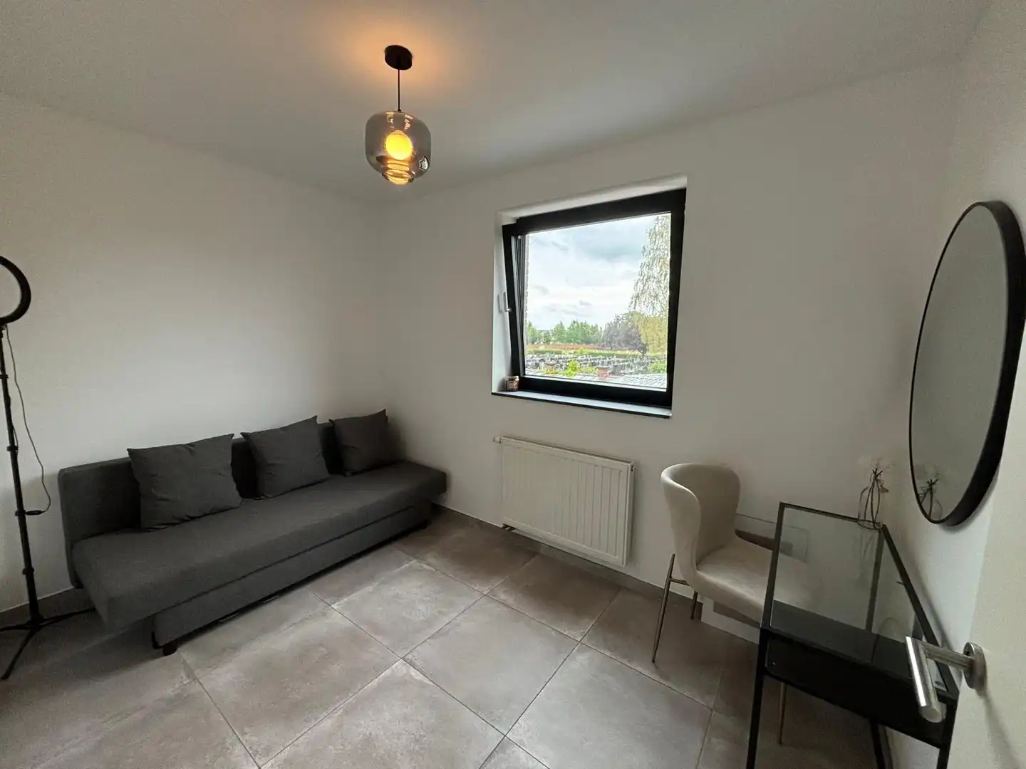 Prachtig appartement met 2 slaapkamers en ruim, zongericht terras te Hasselt. foto 8