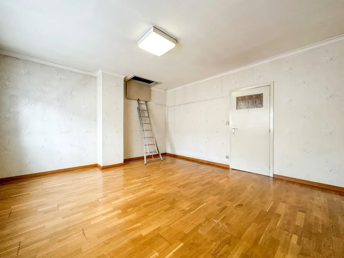 Ruime bel-étage woning met garage, diepe tuin en lift, Torhout foto 21