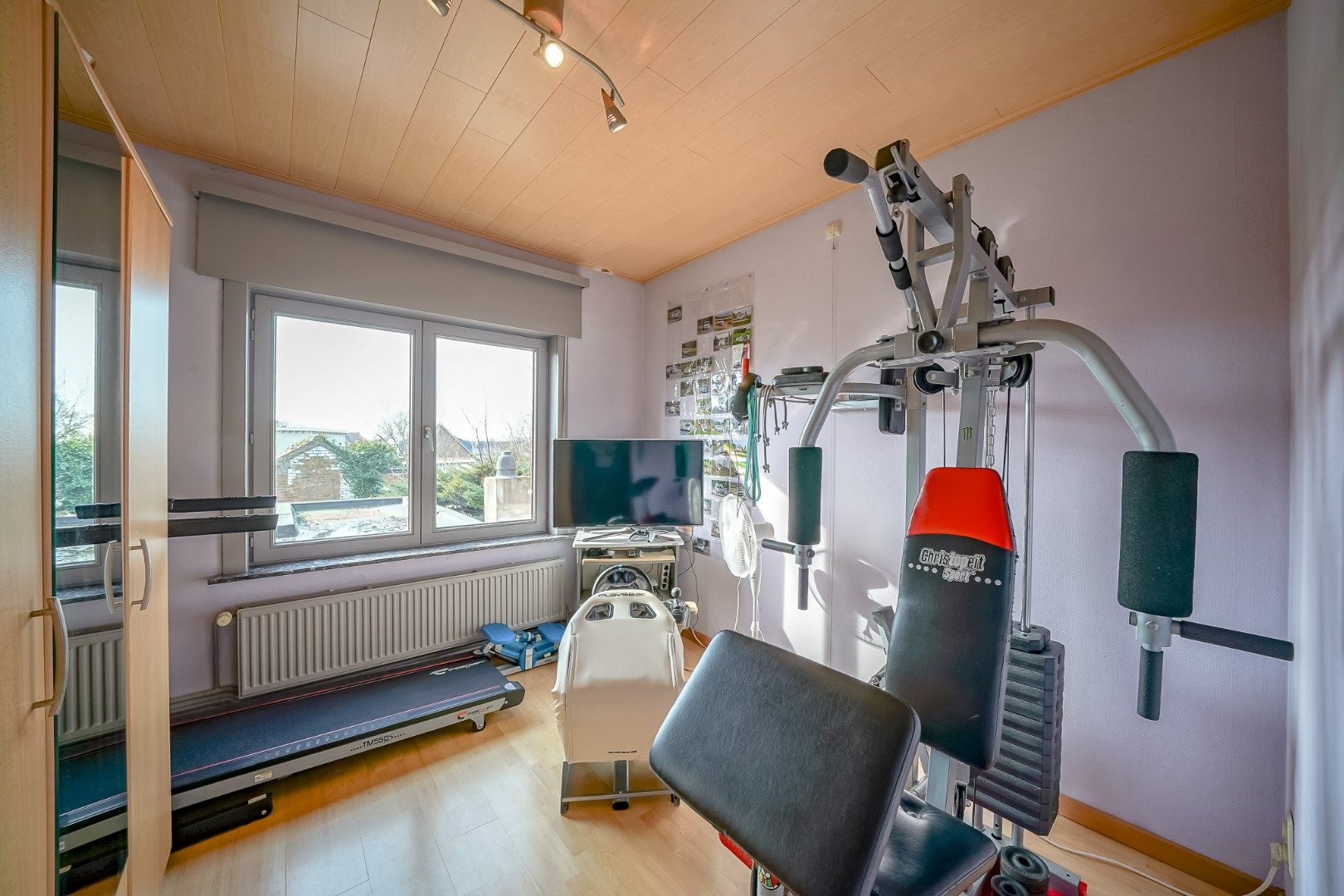 Ruime halfopen woning met 5 slaapkamers en zonnige tuin in Oudenburg foto 16
