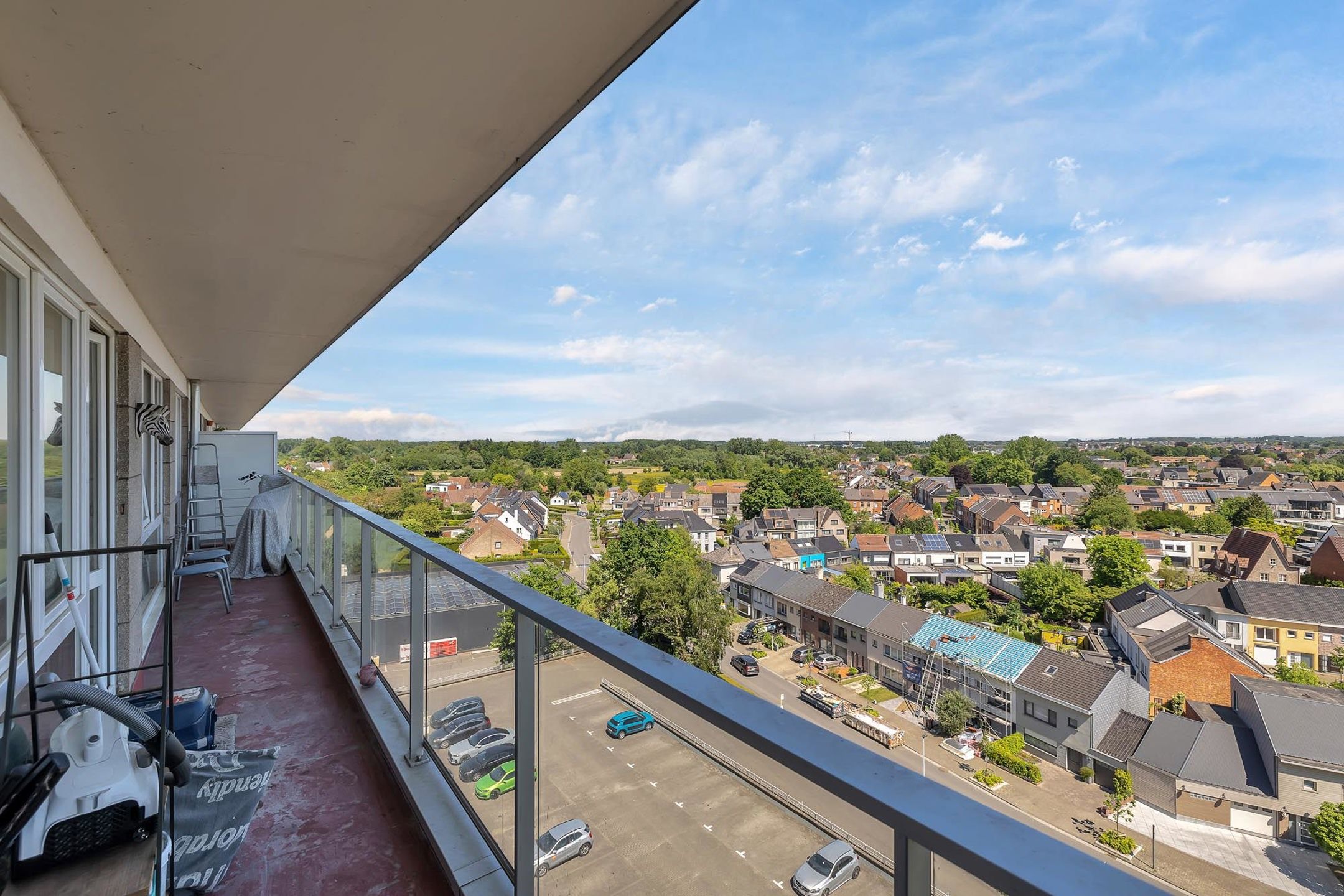 Gerenoveerd appartement met twee slaapkamers in Aalst foto 7