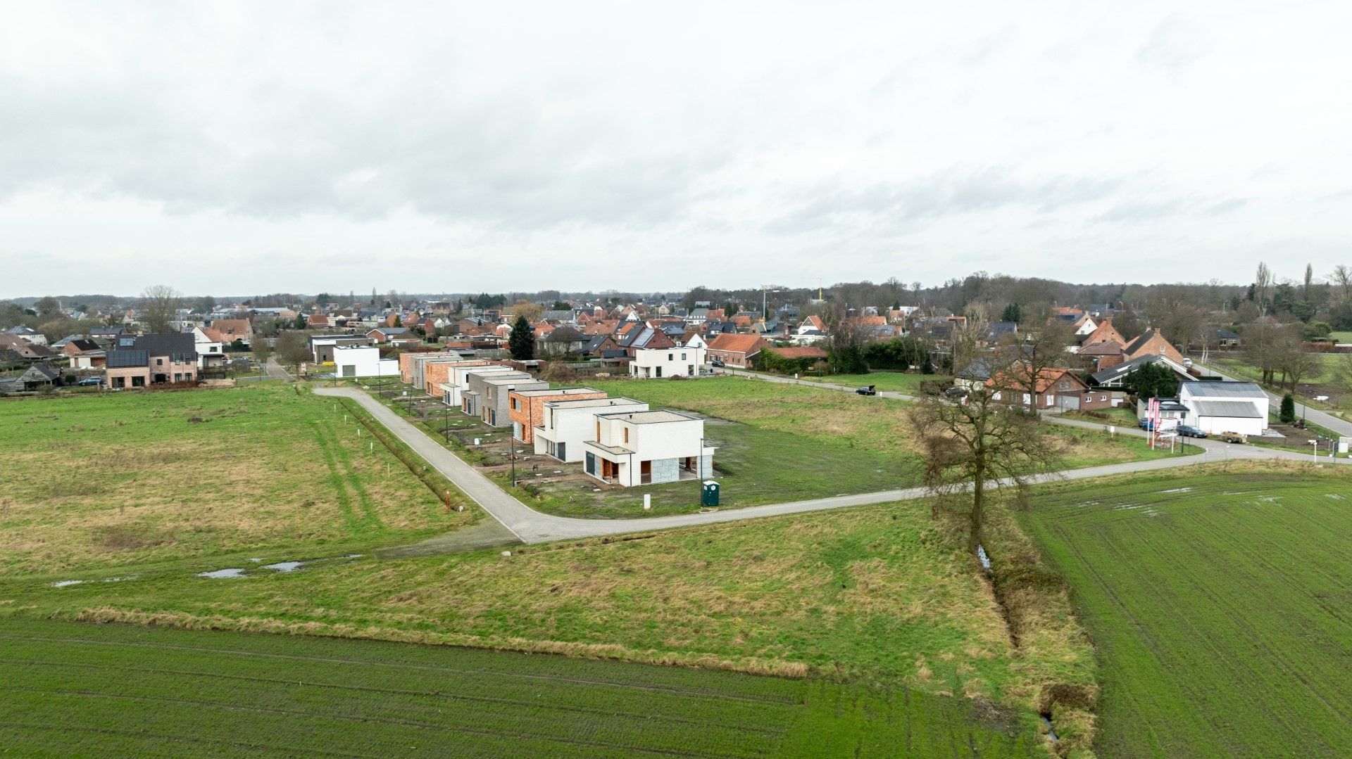Vrijstaande nieuwbouwwoning met 3 slpk’s foto 10