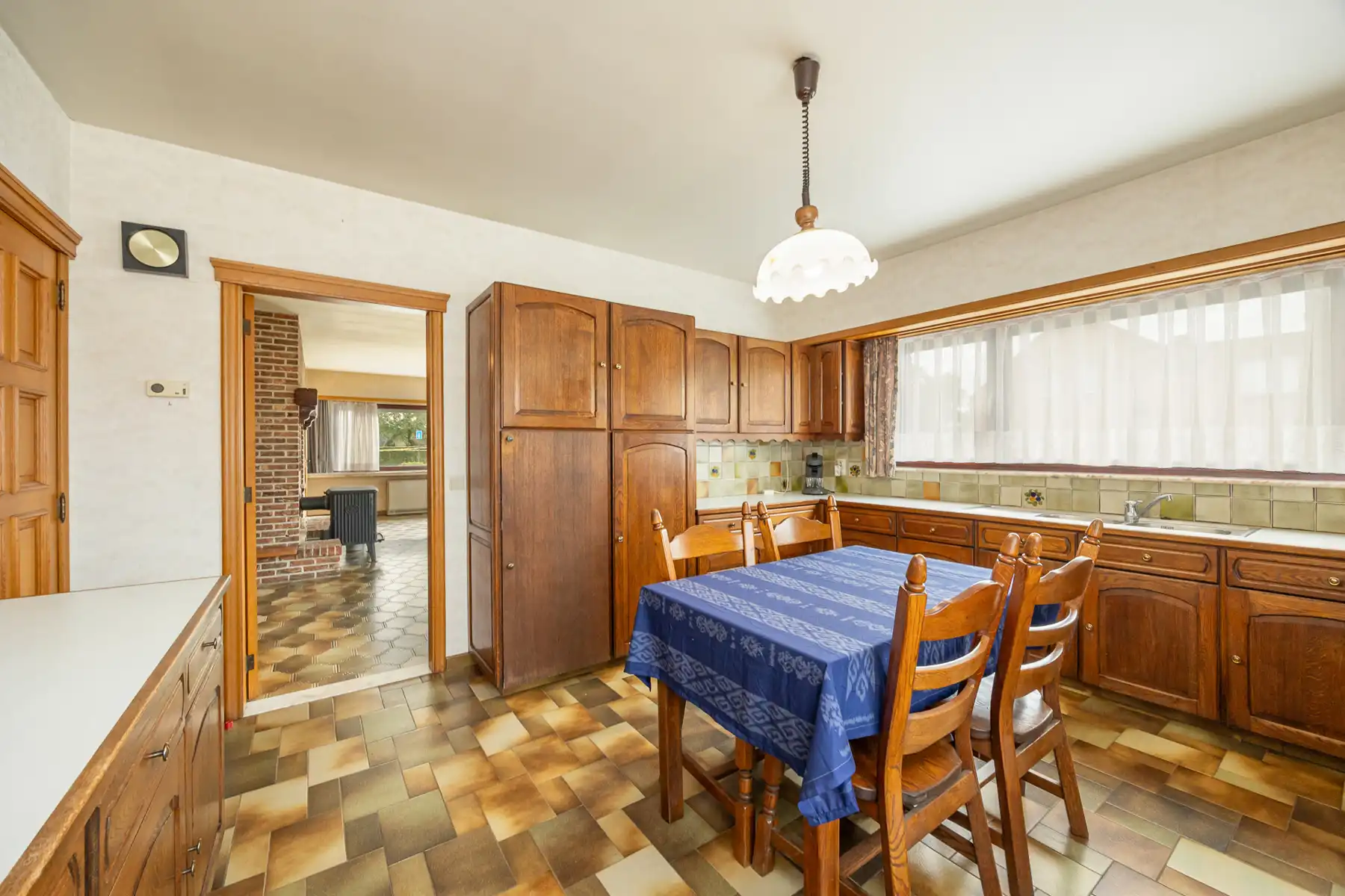 Laagbouwwoning met 3 slaapkamers en garage op een perceel van 629m².  foto 5