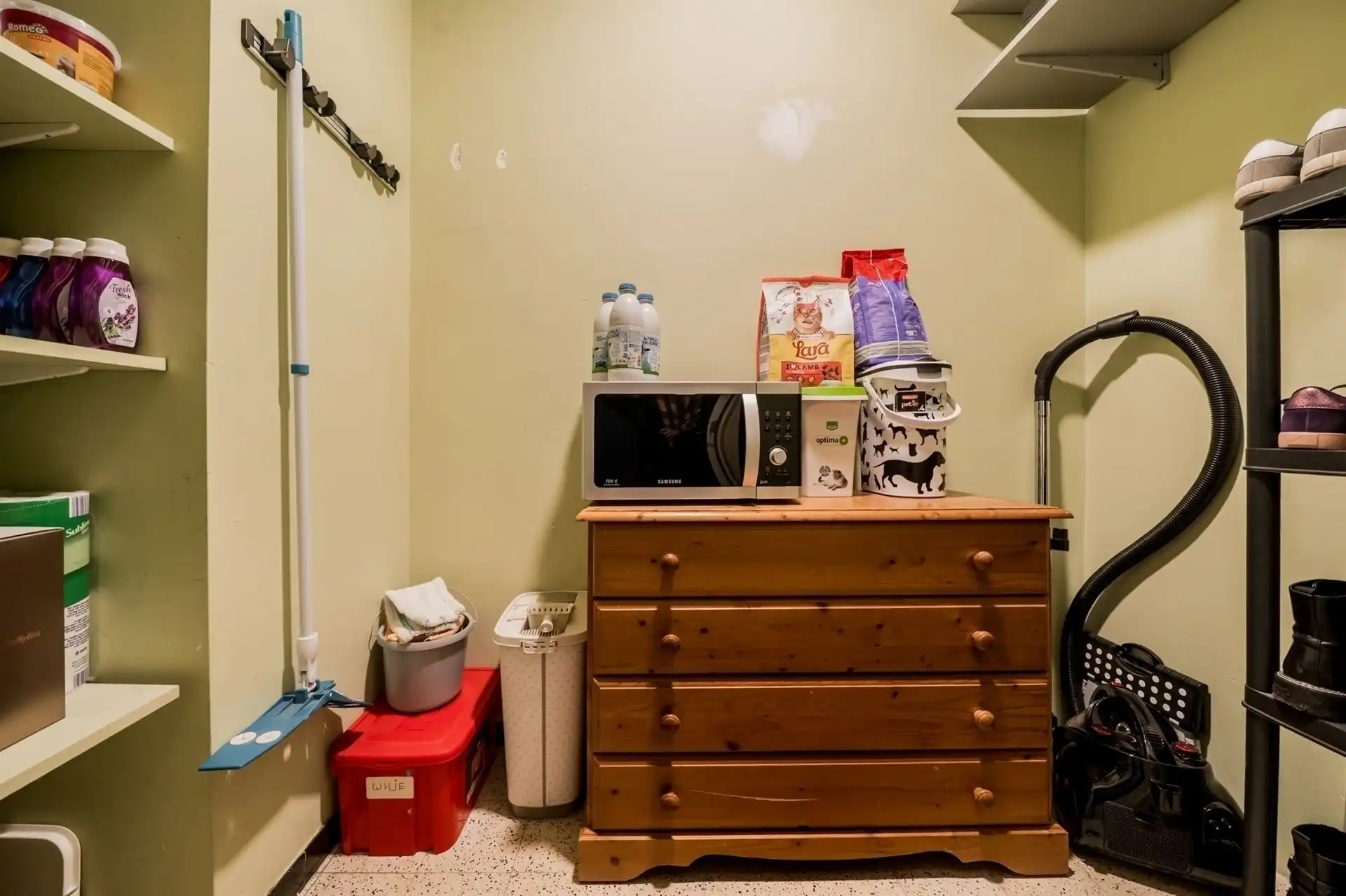 Instapklaar 2-slpk app met terras en garage (+€ 20.000) foto 14