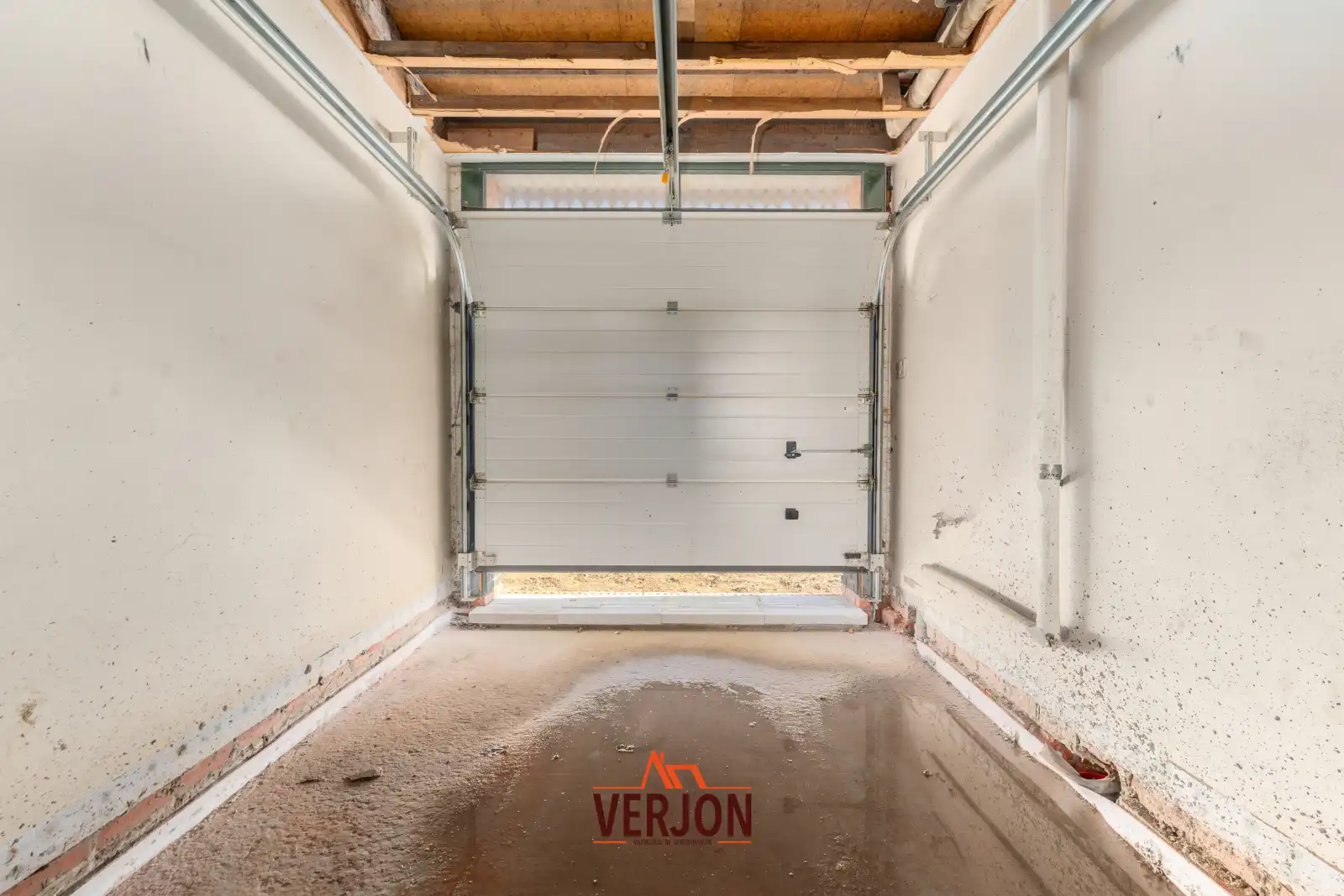 Ruime en naar eigen smaak af te werken woning! foto 8