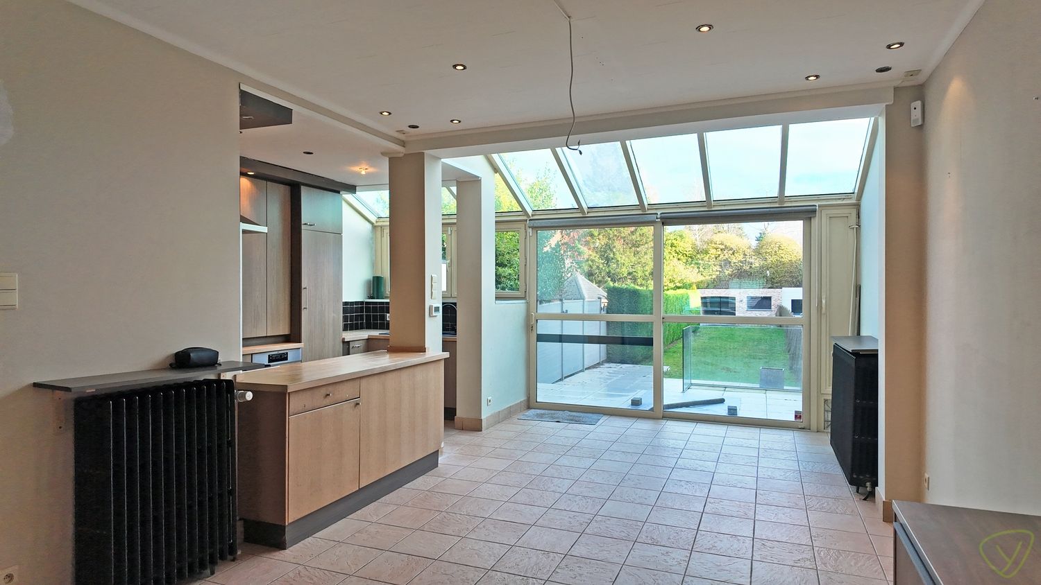 Instapklare woning met tuin en vlakbij het centrum van Eeklo foto 7