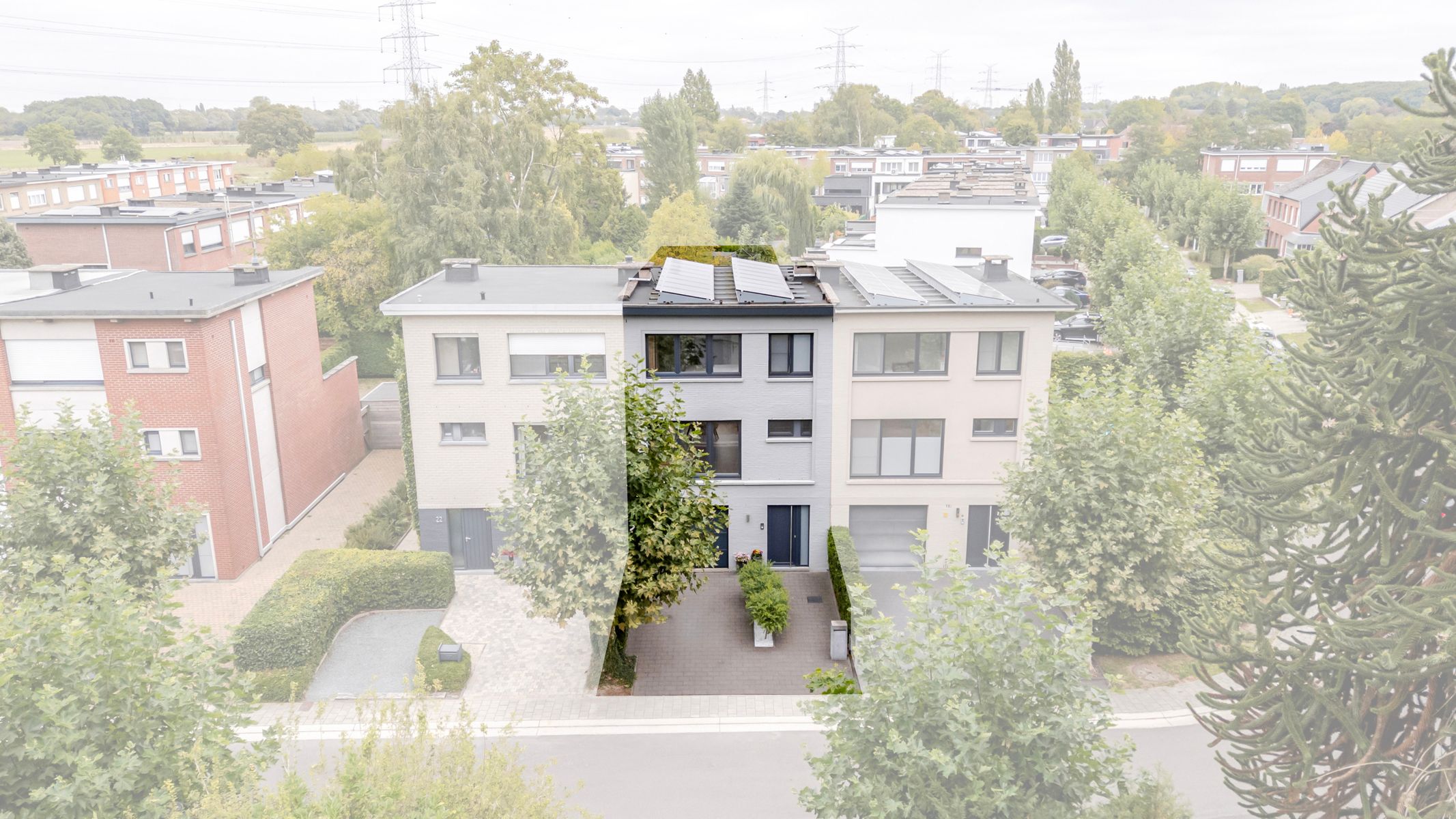 Instapklare bel-etagewoning met 4 slaapkamers in Aartselaar foto 21