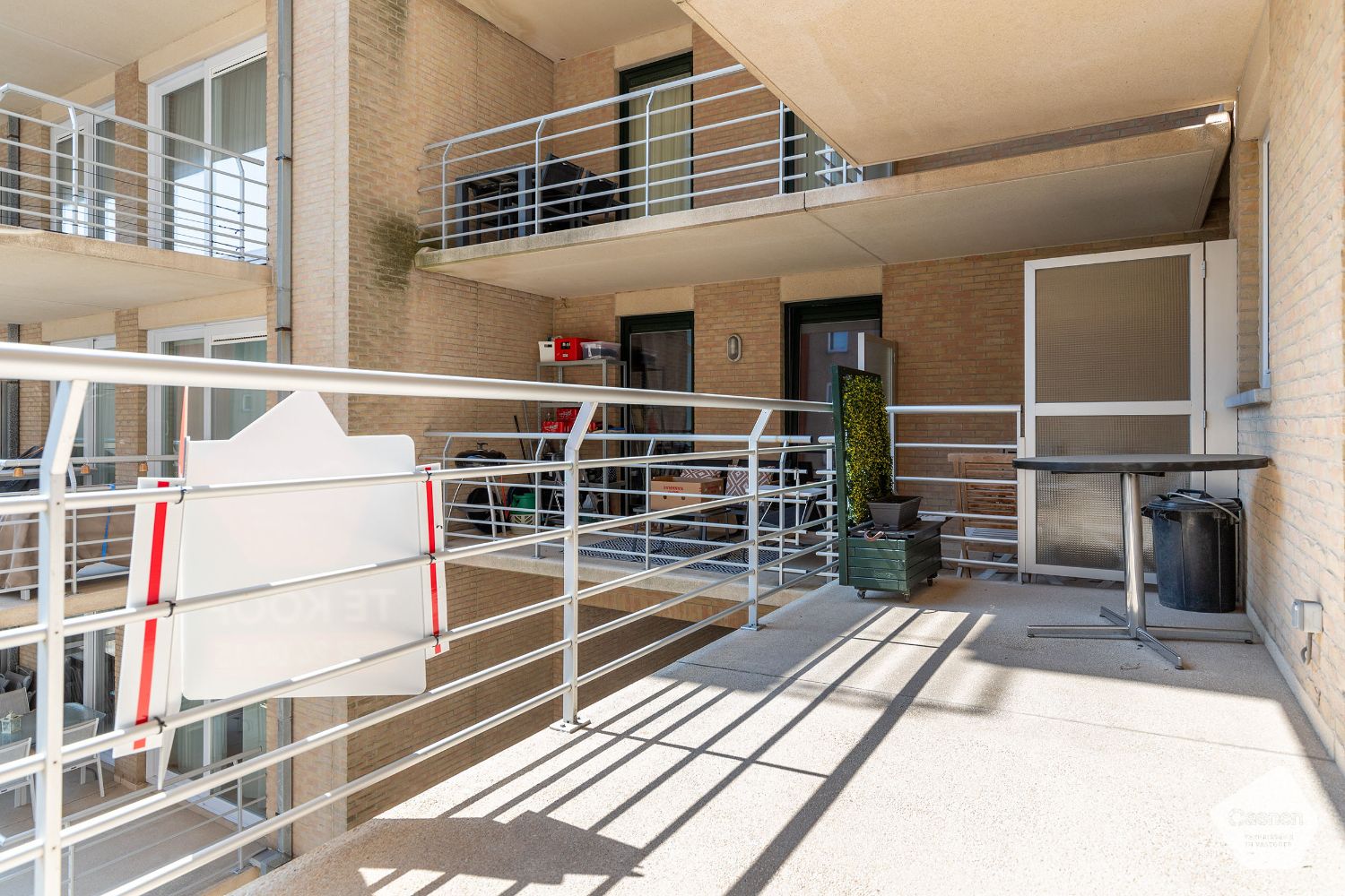 Zuid-west gericht appartement met 1 slaapkamer en ruim terras foto 11