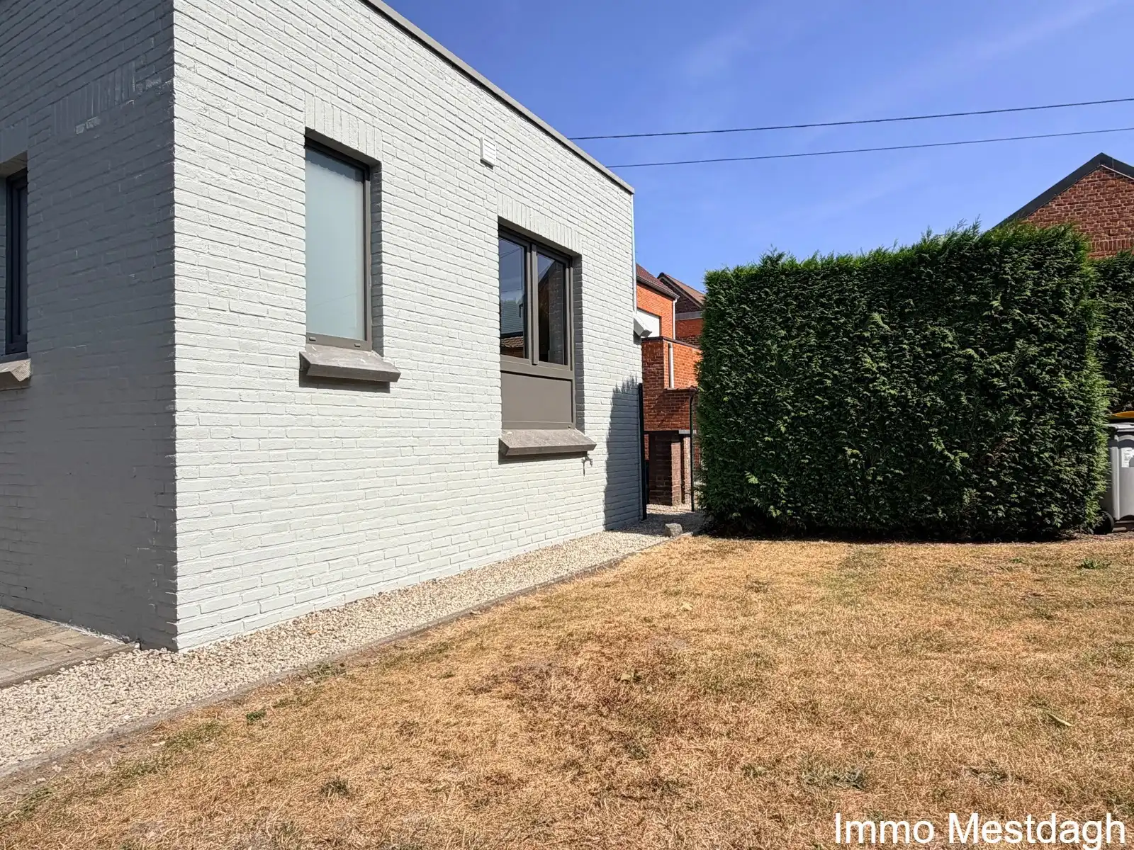 Prachtig gerenoveerd gelijkvloers appartement met terras en tuin in centrum Rummen foto 21