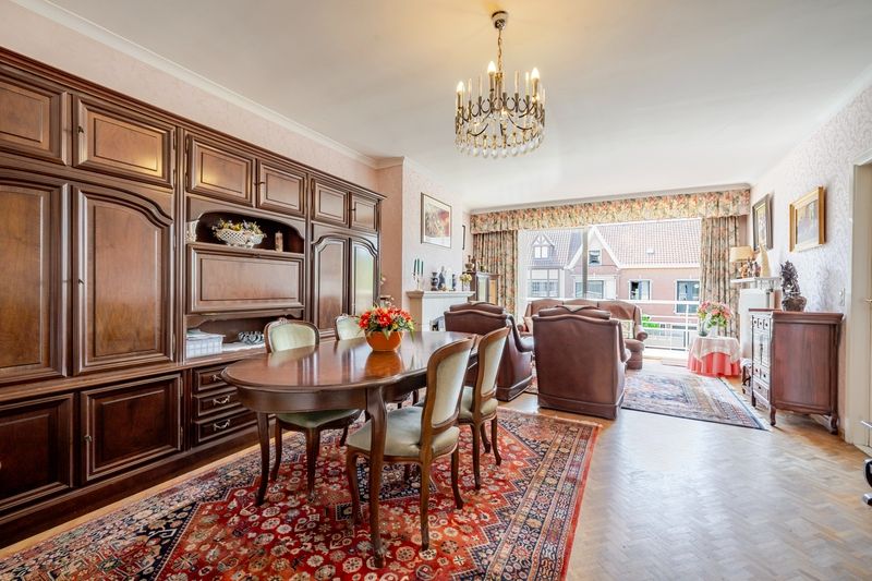 Roeselare : Zeer goed onderhouden appartement gelegen nabij Geitepark – 92 m² met zuidgericht terras en noordgericht terras (2 slps) foto 3