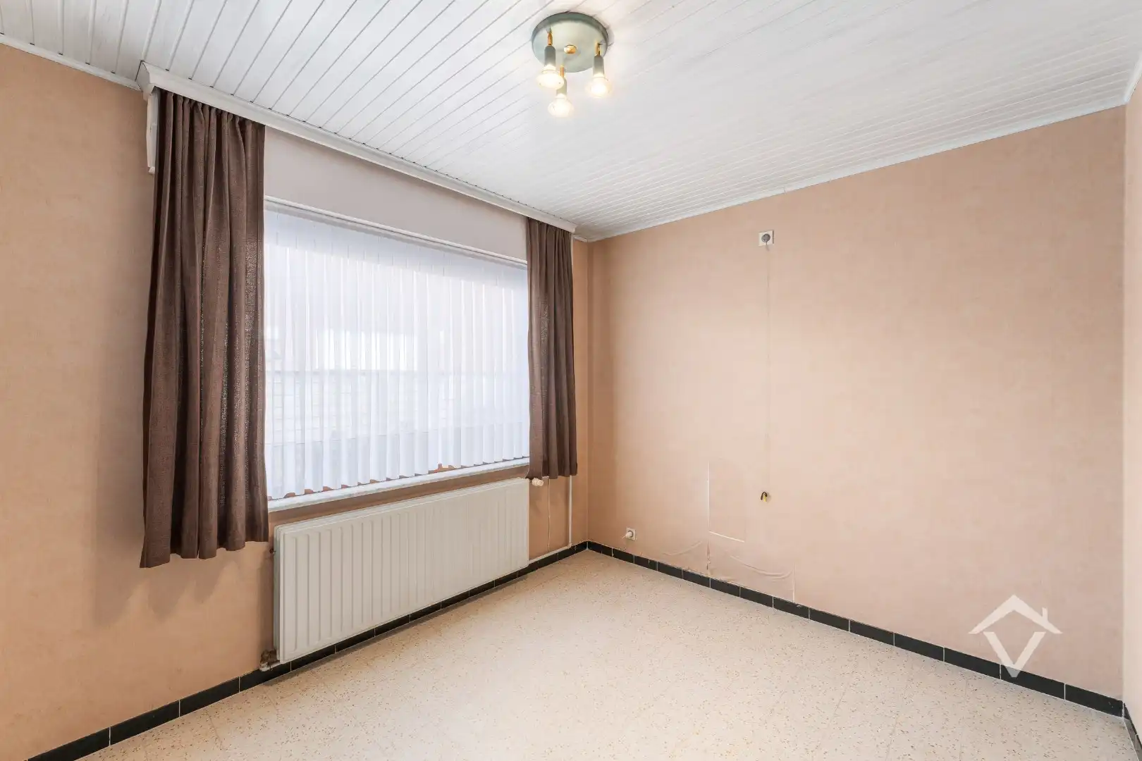 Rustig gelegen alleenstaande woning met 3 slaapkamers en garage te Torhout foto 16