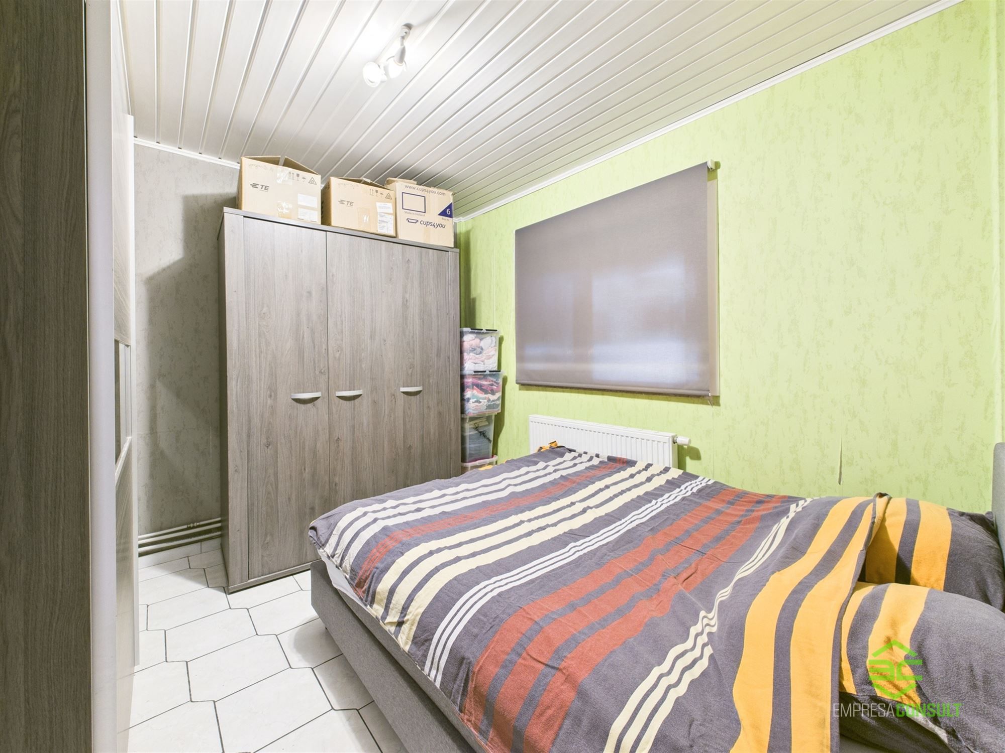 Ruime gelijkvloerse woning met 2 slpk en grote garage! foto 10