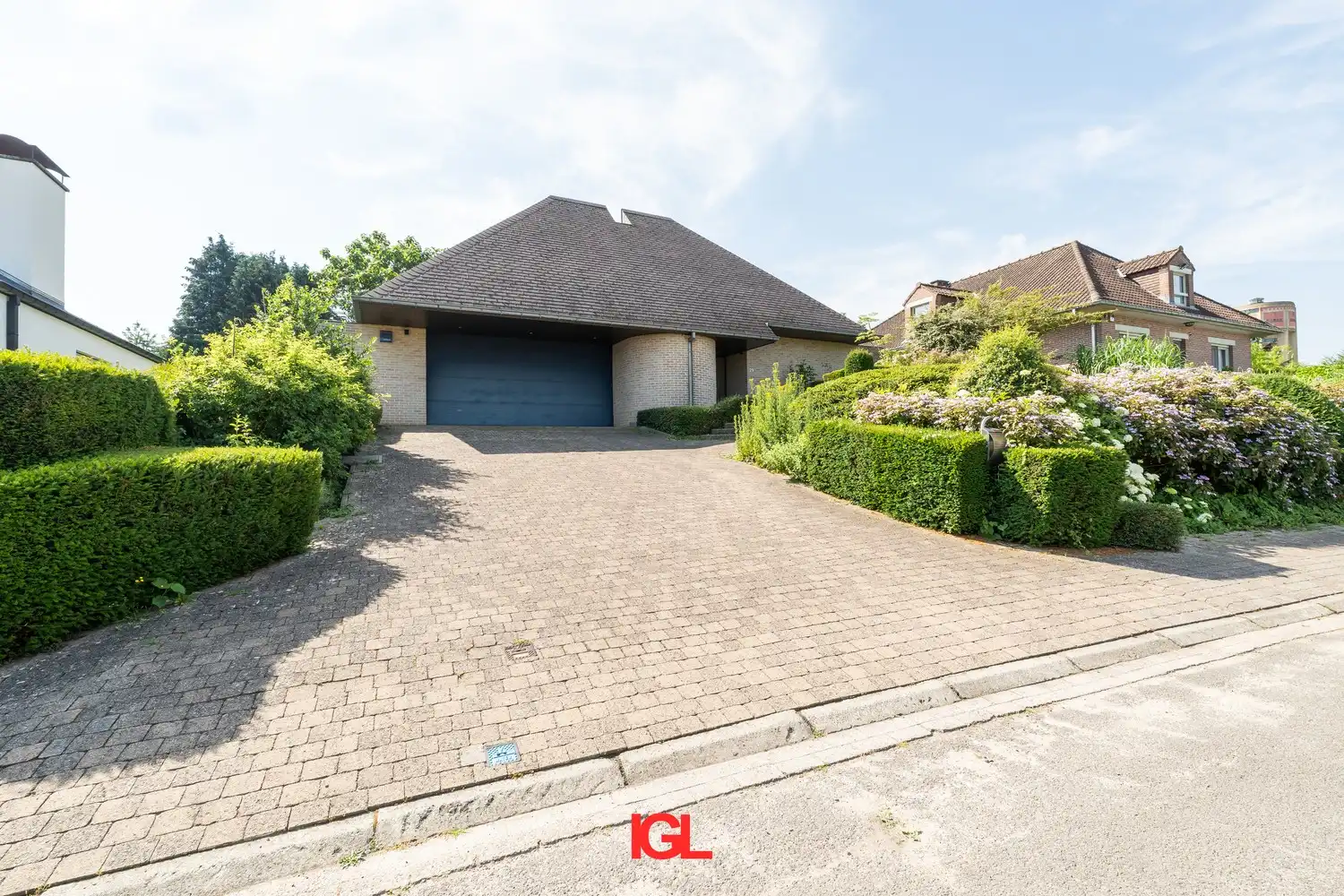 Luxueuze villa in residentiële wijk te huur foto 26