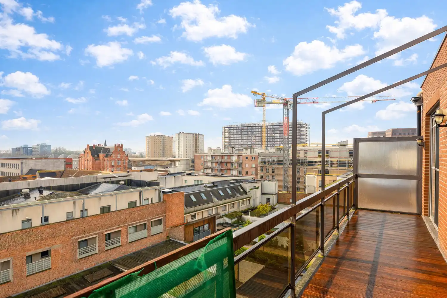 Dakappartement met groot zonnig terras en één slaapkamer centrum Ledeberg foto 2