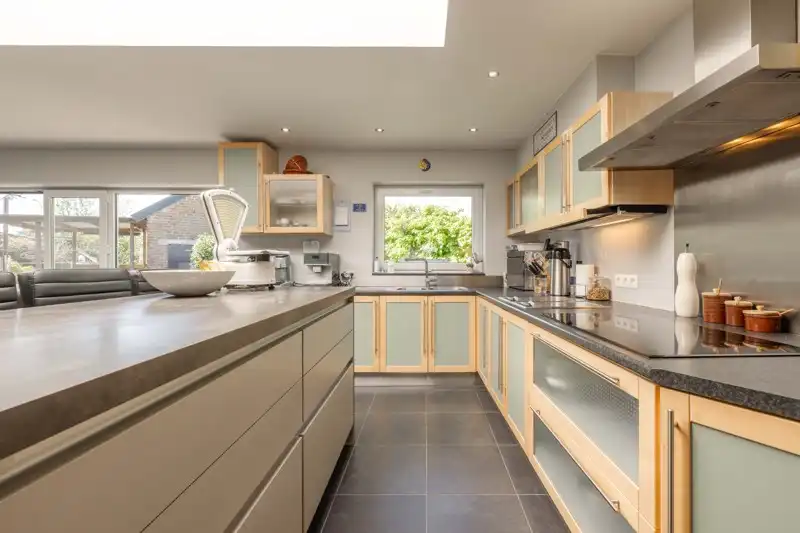 🏡 Charmante gezinswoning met zonnige tuin en polyvalent bijgebouw in Sint-Eloois-Vijve 🌿 foto 10