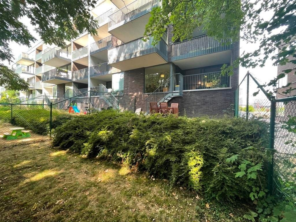 Energiezuinig 3 slaapkamer appartement met zonnig terras en tuin. foto 7