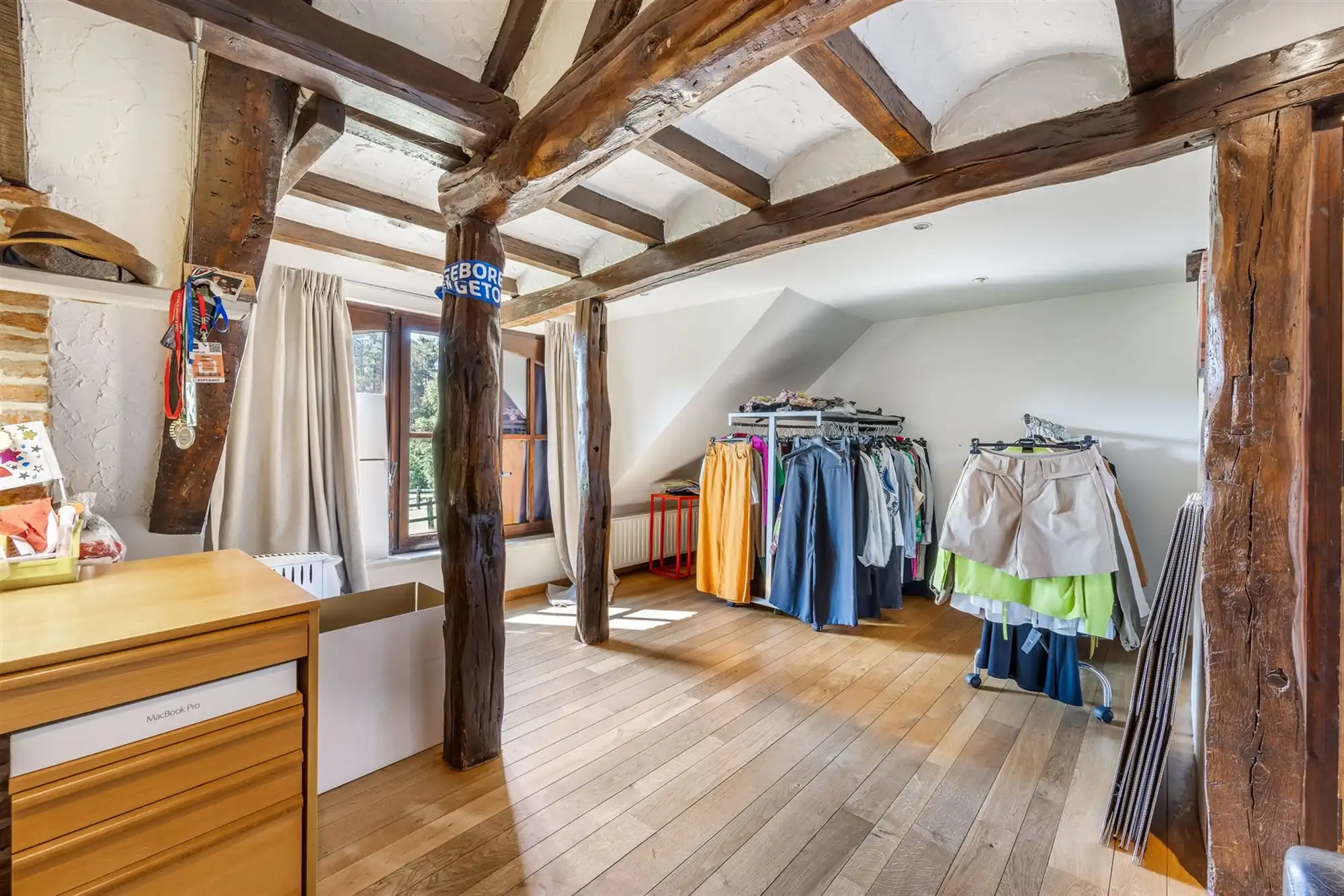 UNIEKE EIGENDOM MET 24 PAARDENSTALLEN EN BINNENPISTE OP CA 10 HECTARE TE PAAL-BERINGEN foto 28