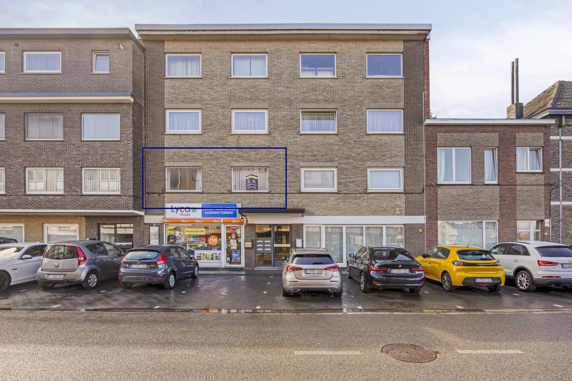 Hoofdfoto van de publicatie: TE RENOVEREN APPARTEMENT MET 2 SLPK'S IN KURINGEN (HASSELT)