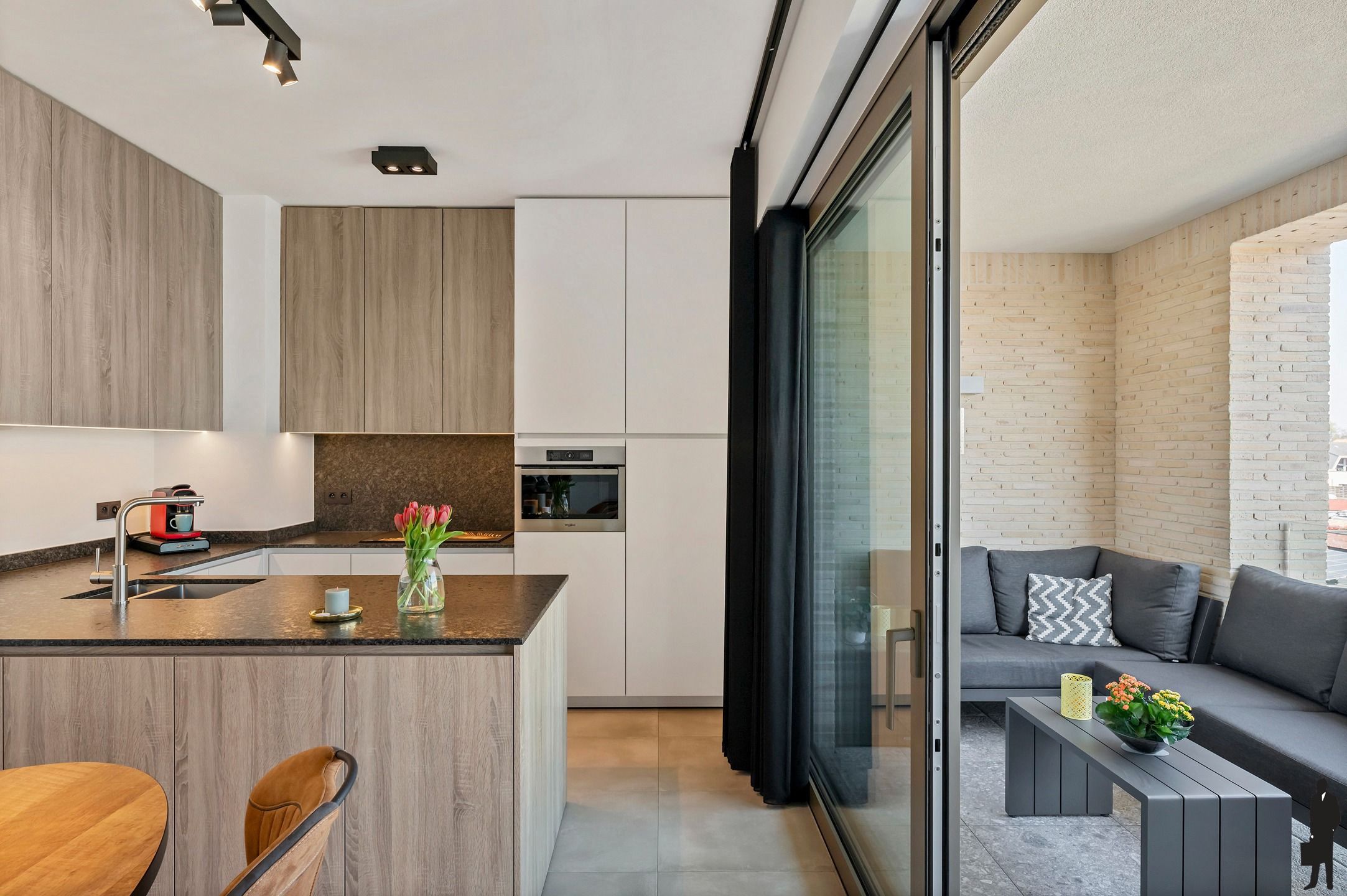 Luxueus, instapklaar appartement in hartje Oud-Turnhout foto 10