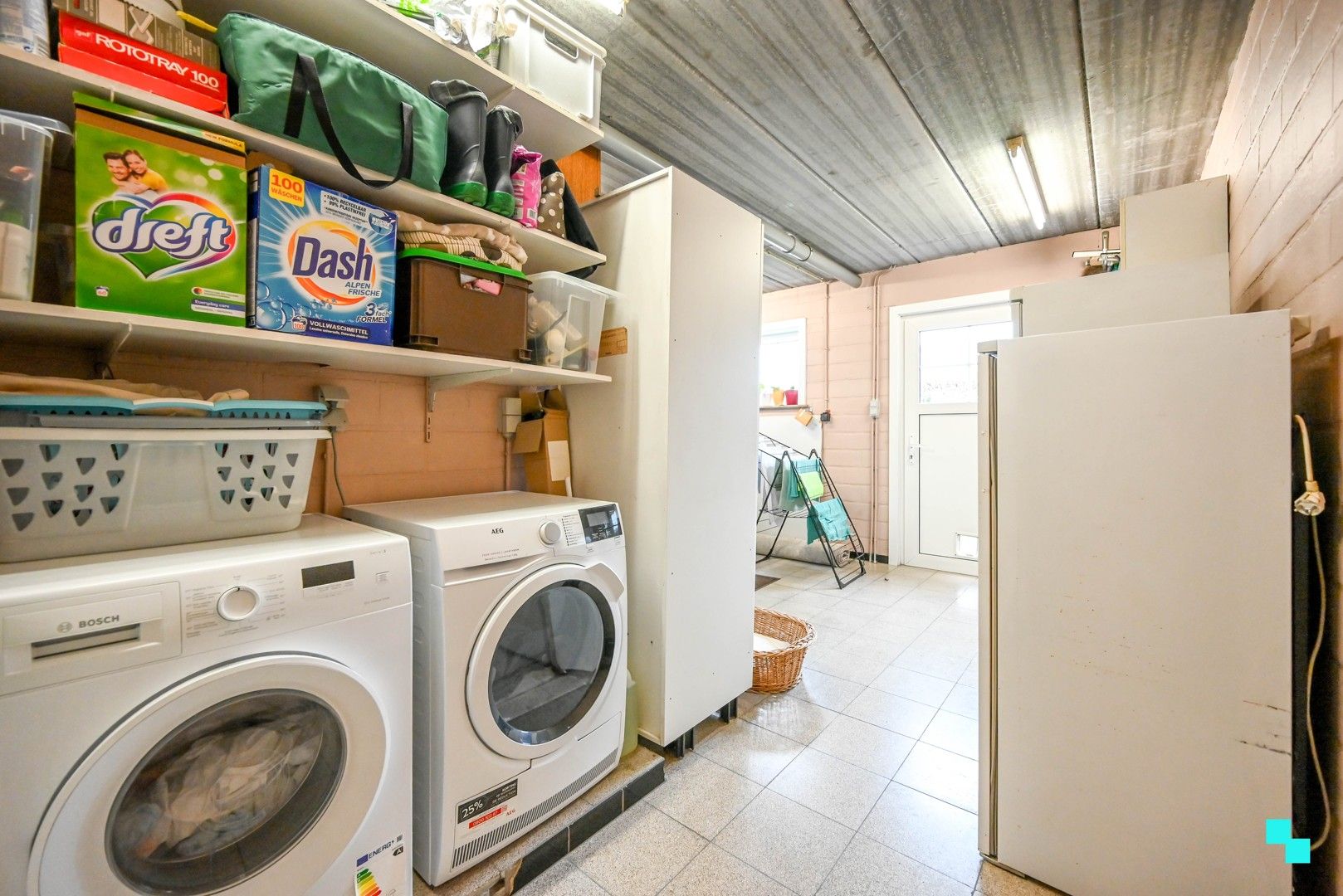 Rustig gelegen eengezinswoning nabij centrum Oostrozebeke foto 26