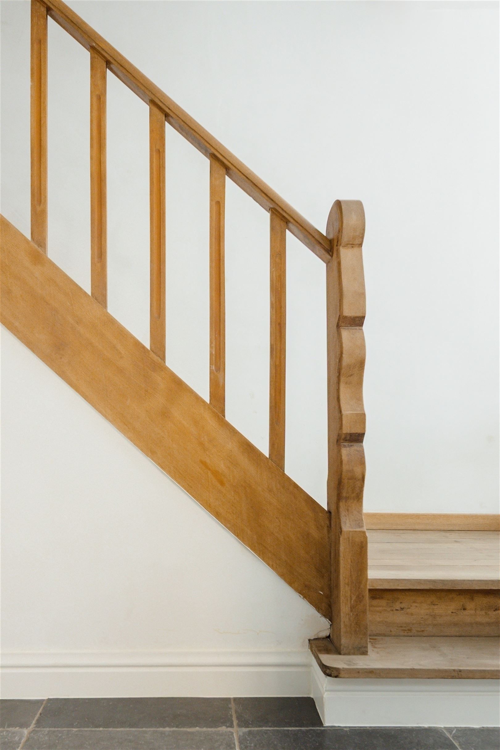 Woning met GIGANTISCHE garage/atelier/opslag en tuin foto 13