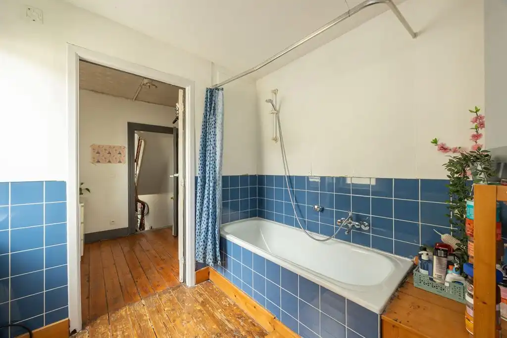 Karaktervolle herenwoning met koer foto 12