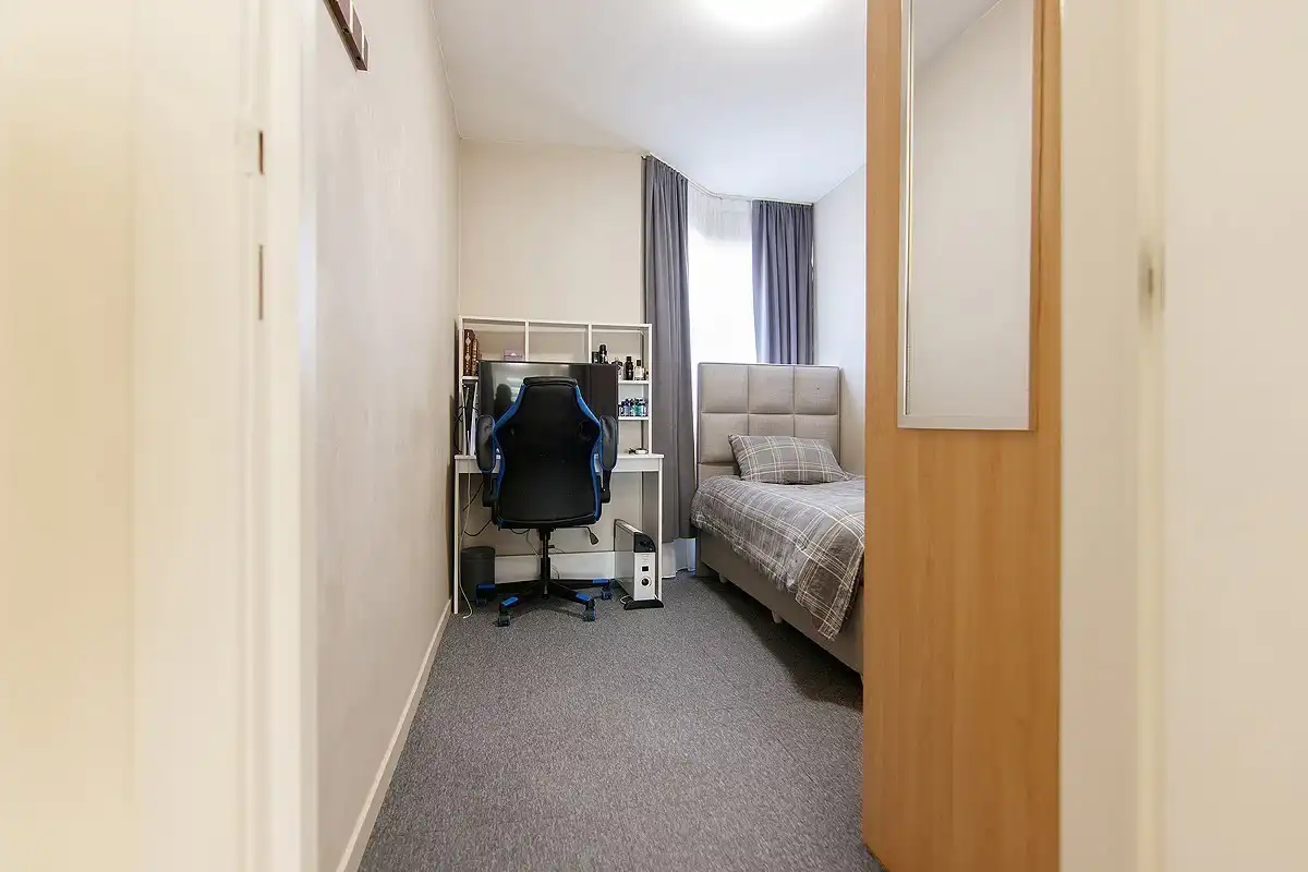 Verzorgd appartement met 2 slaapkamers,  groot terras en lift foto 26